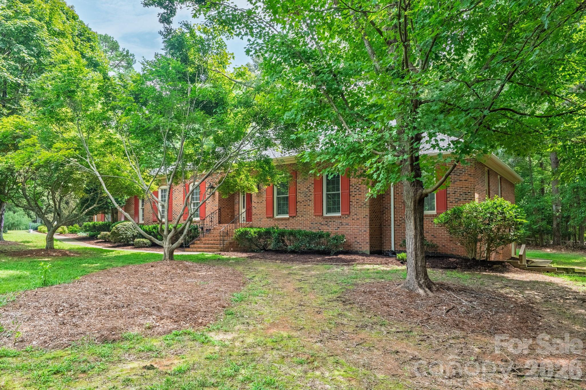Single Family Residence at 3517 Honeysuckle Drive, Matthews, photo 27 of 33