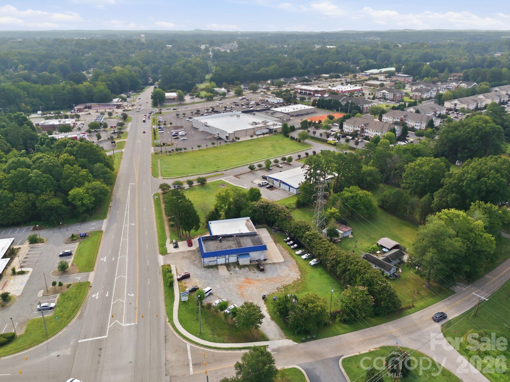 Automotive at 1035 Mooresville Road, Salisbury, photo 4 of 34
