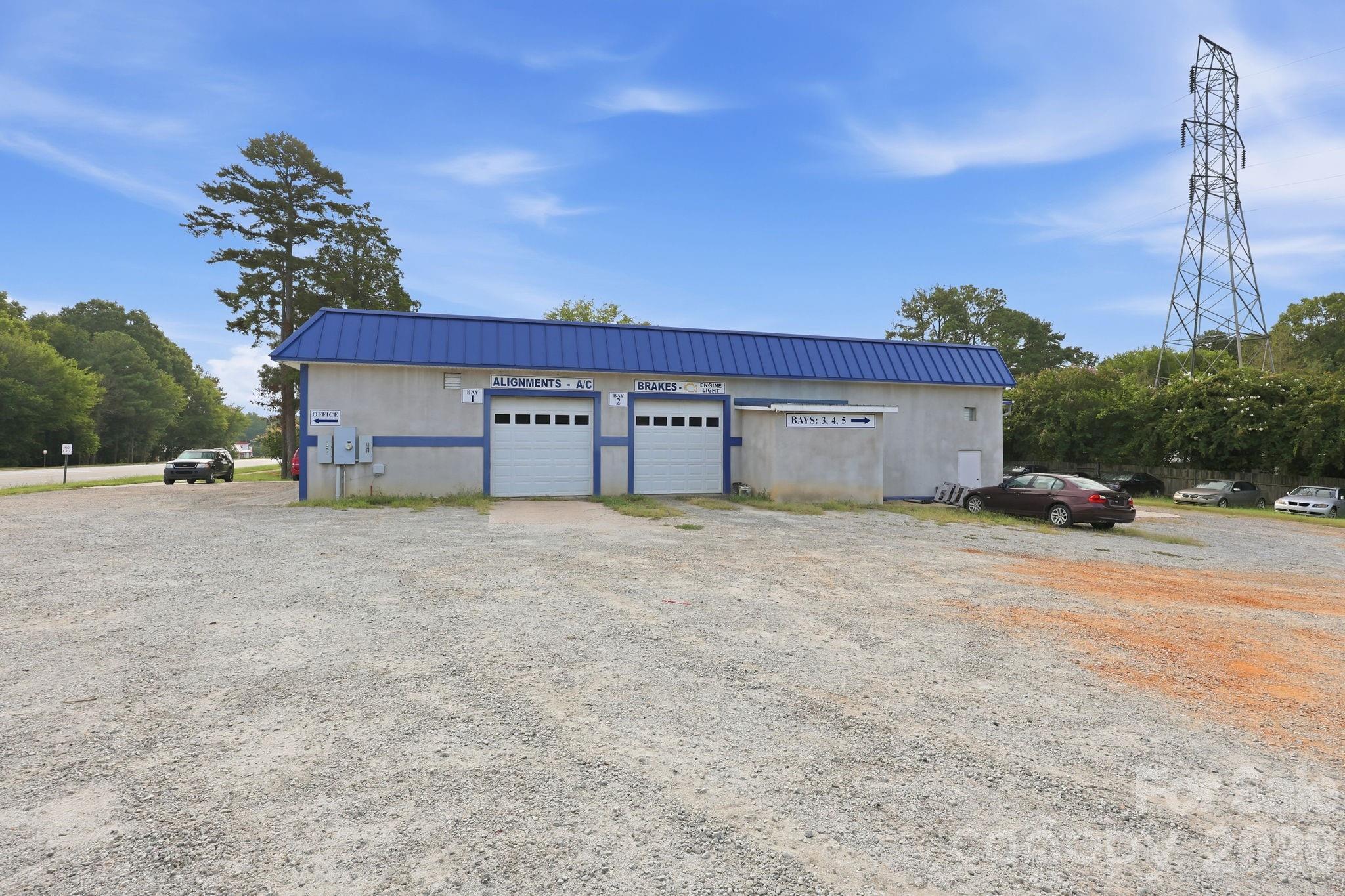 Automotive at 1035 Mooresville Road, Salisbury, photo 9 of 34