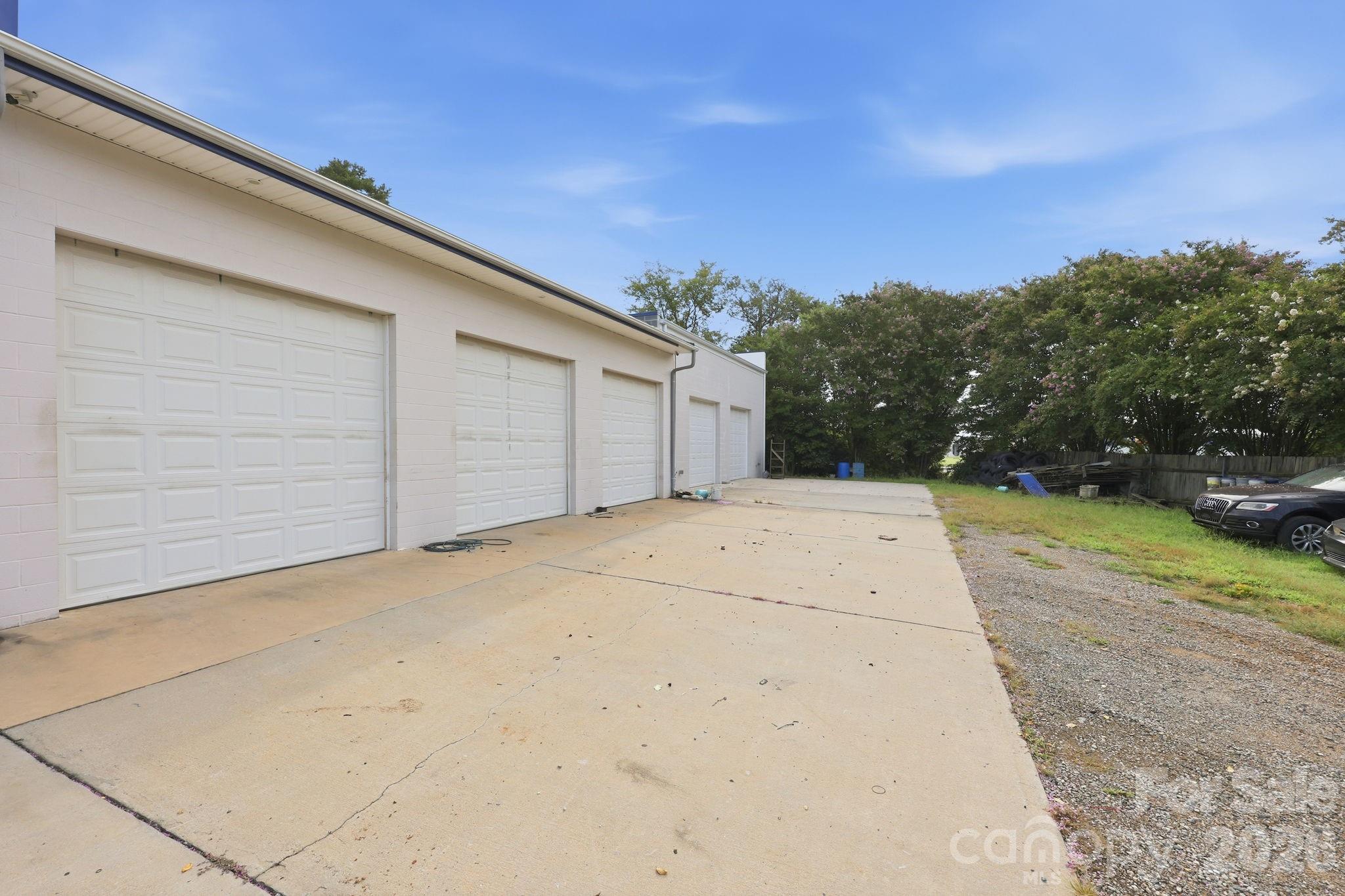 Automotive at 1035 Mooresville Road, Salisbury, photo 12 of 34