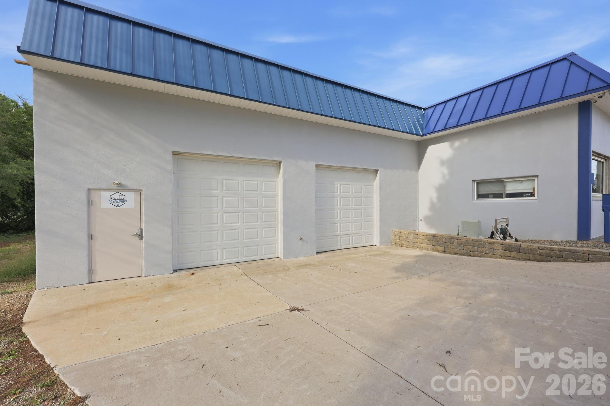 Automotive at 1035 Mooresville Road, Salisbury, photo 14 of 34