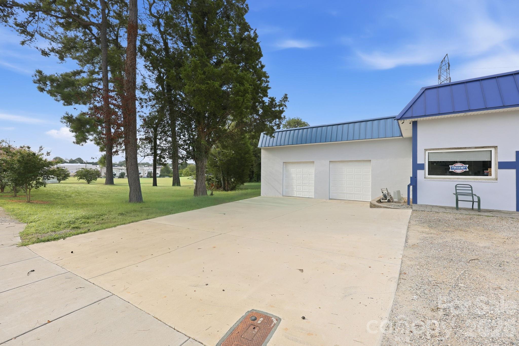 Automotive at 1035 Mooresville Road, Salisbury, photo 16 of 34