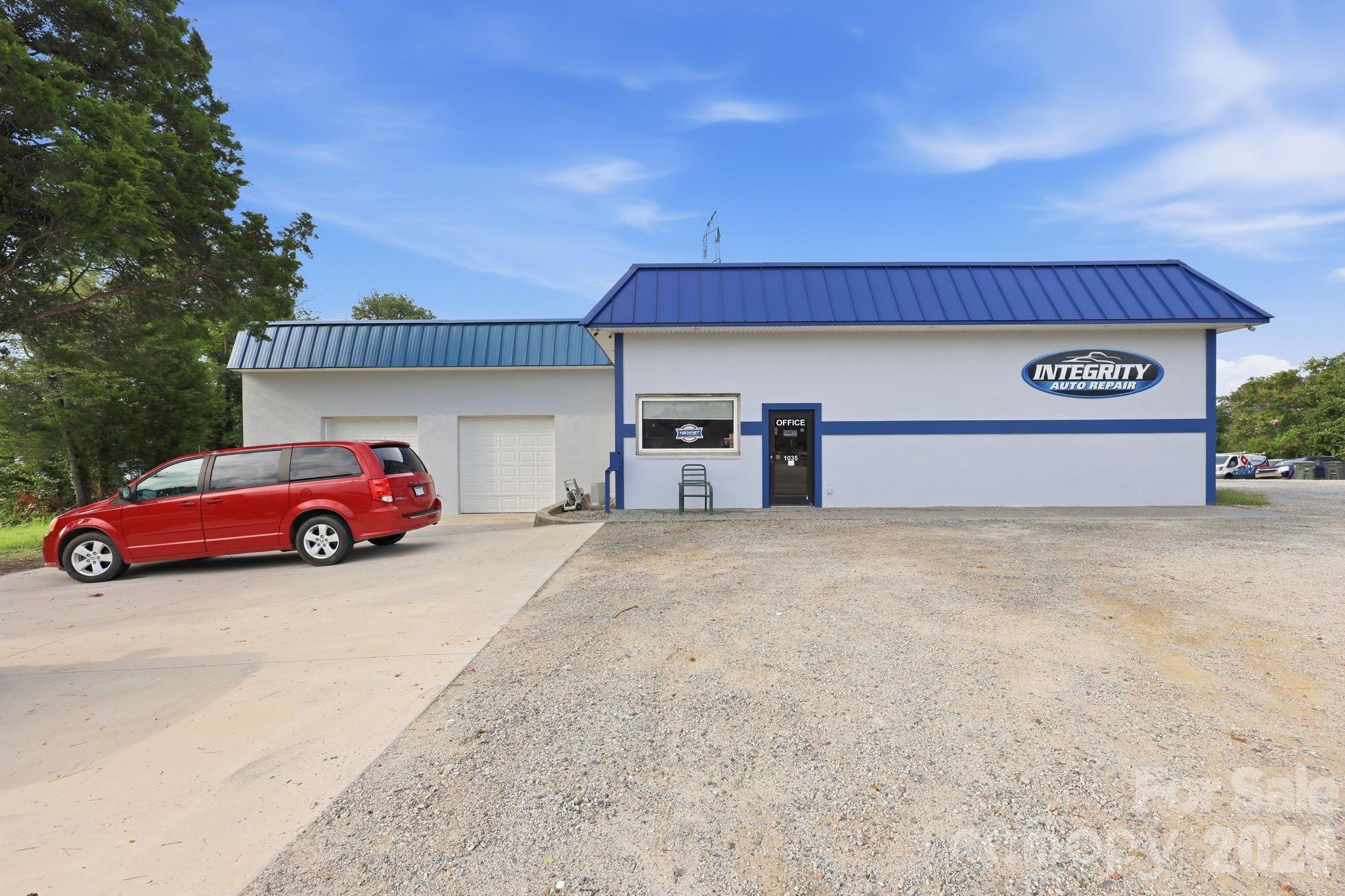 Automotive at 1035 Mooresville Road, Salisbury, photo 19 of 34