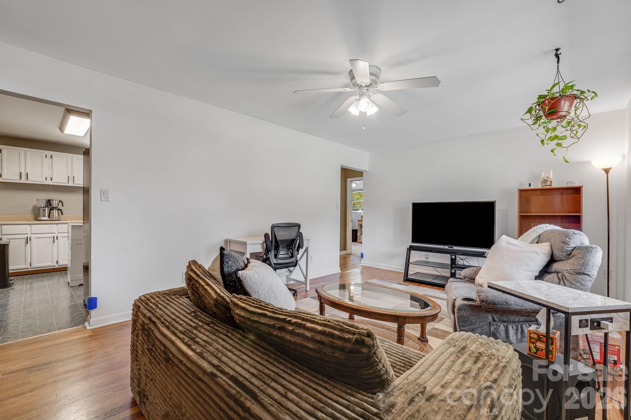 Living Room - 376 School Road E, Asheville