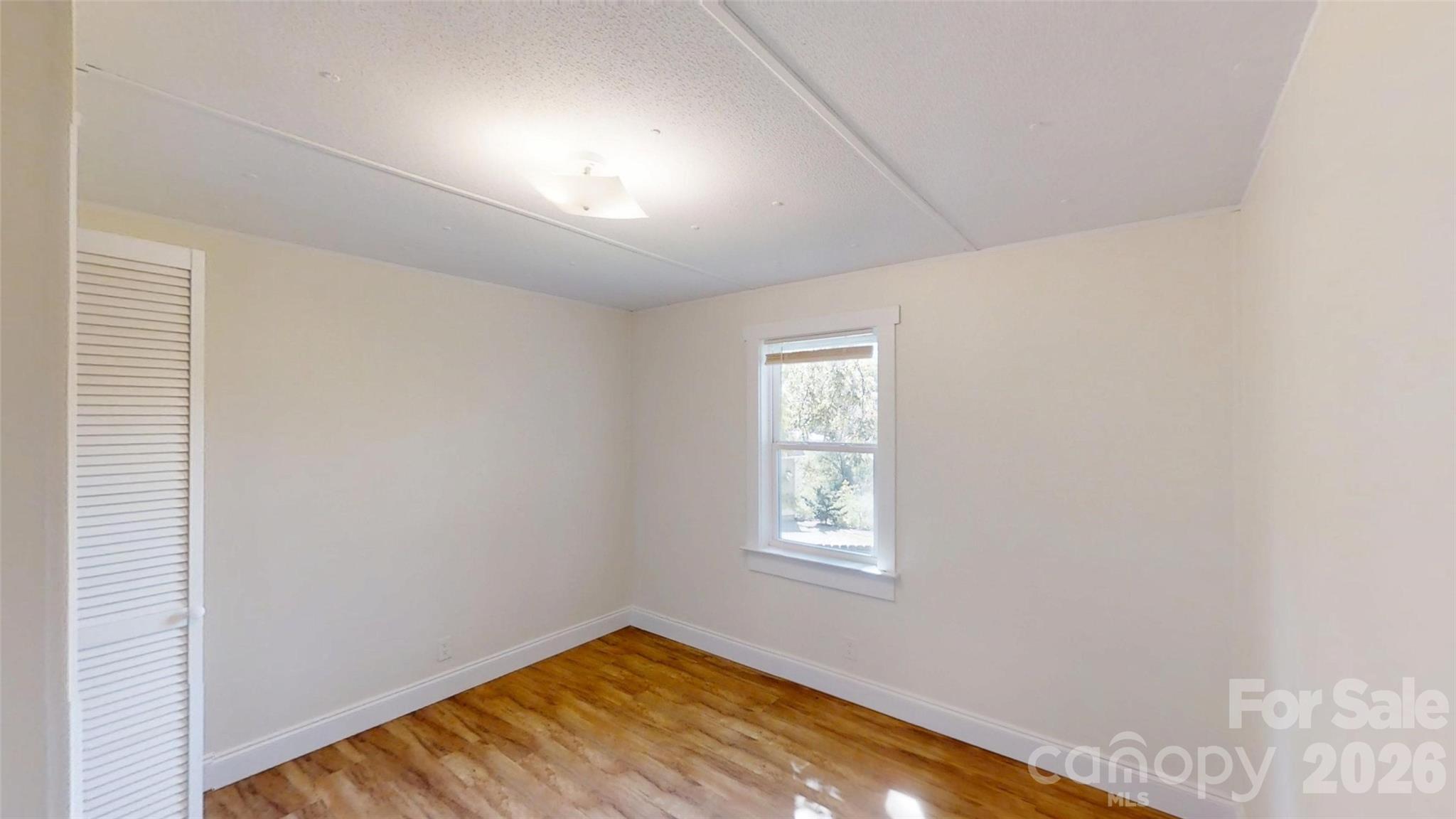 Single Family Residence at 7 Fieldtop Lane, Arden, photo 16 of 28