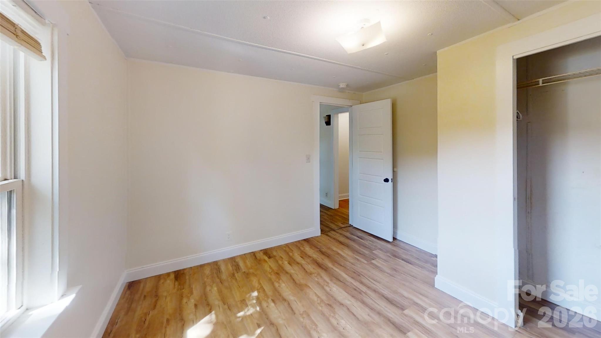 Single Family Residence at 7 Fieldtop Lane, Arden, photo 24 of 28