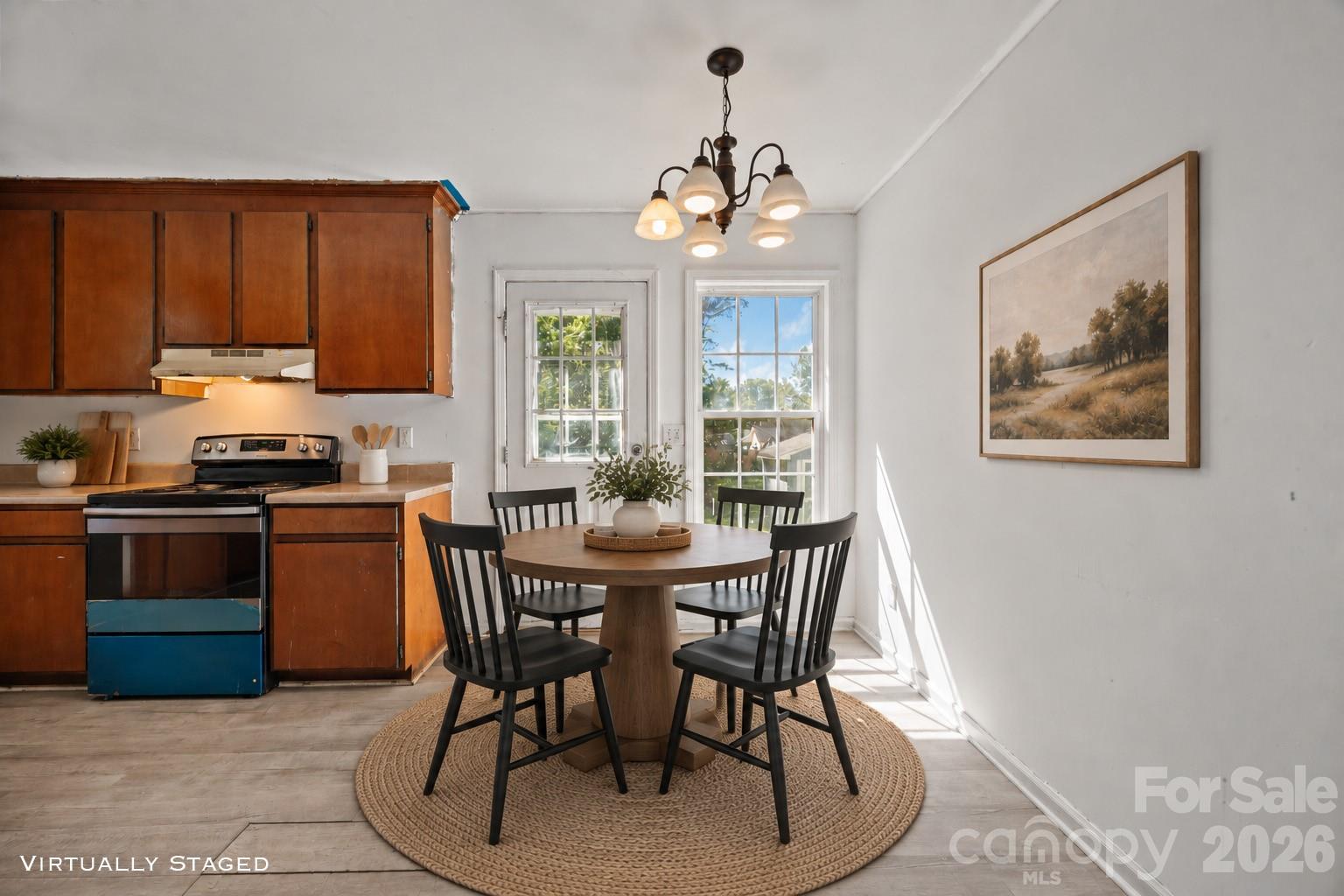 Virtually Staged - 802 N Shaver Street, Salisbury