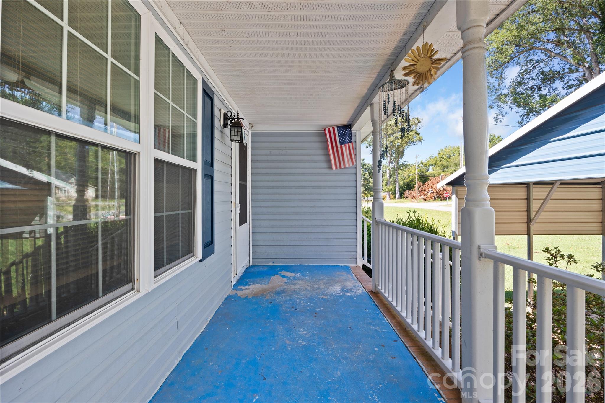 Front Porch - 802 N Shaver Street, Salisbury