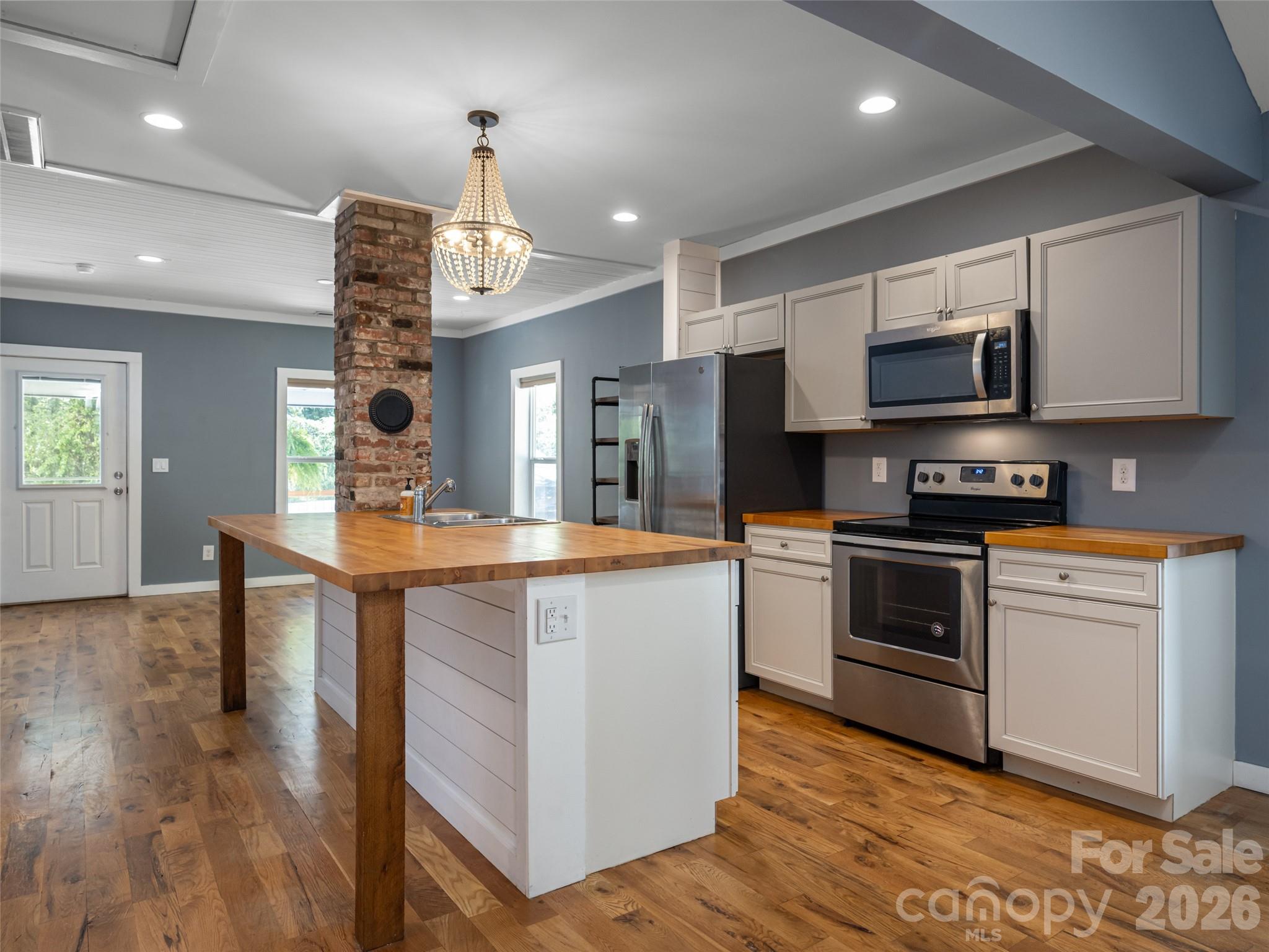 Single Family Residence at 306 Mccoy Cove Road, Black Mountain, photo 13 of 48