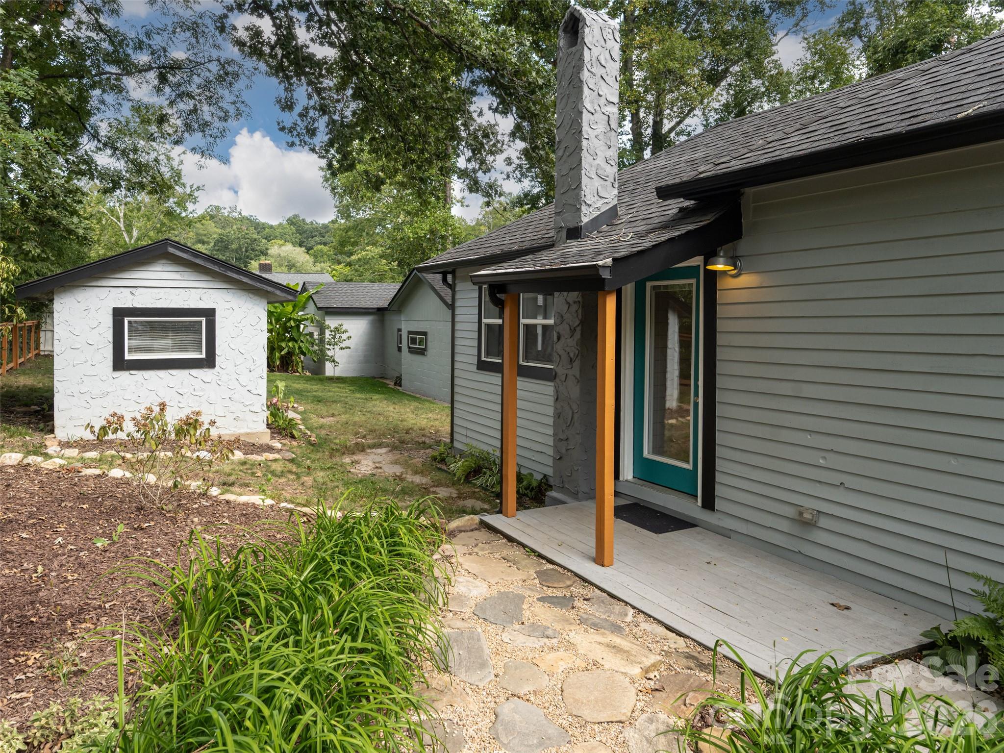 Single Family Residence at 306 Mccoy Cove Road, Black Mountain, photo 28 of 48