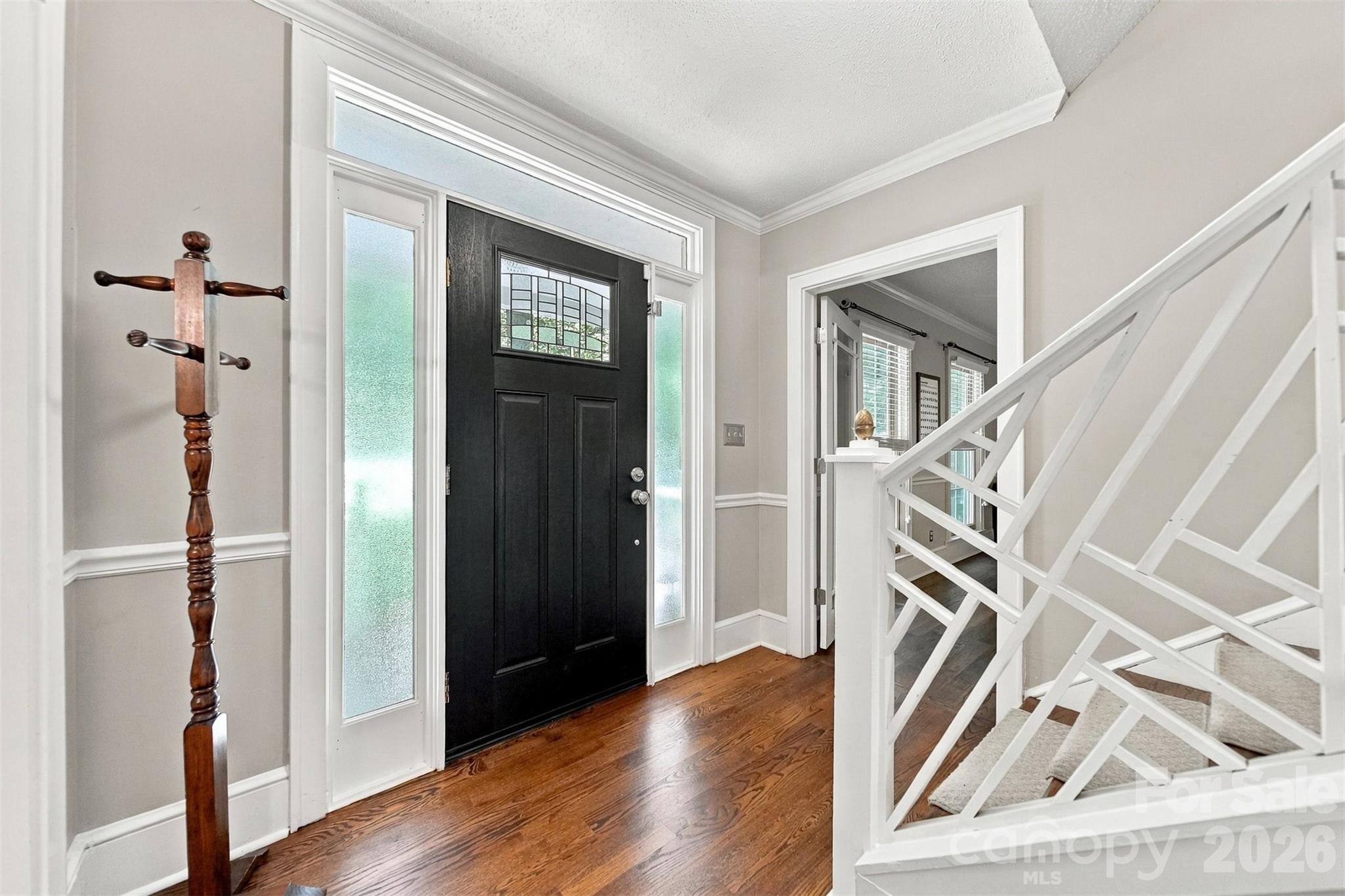 Single Family Residence at 1602 Fairway Drive, Newton, photo 3 of 46