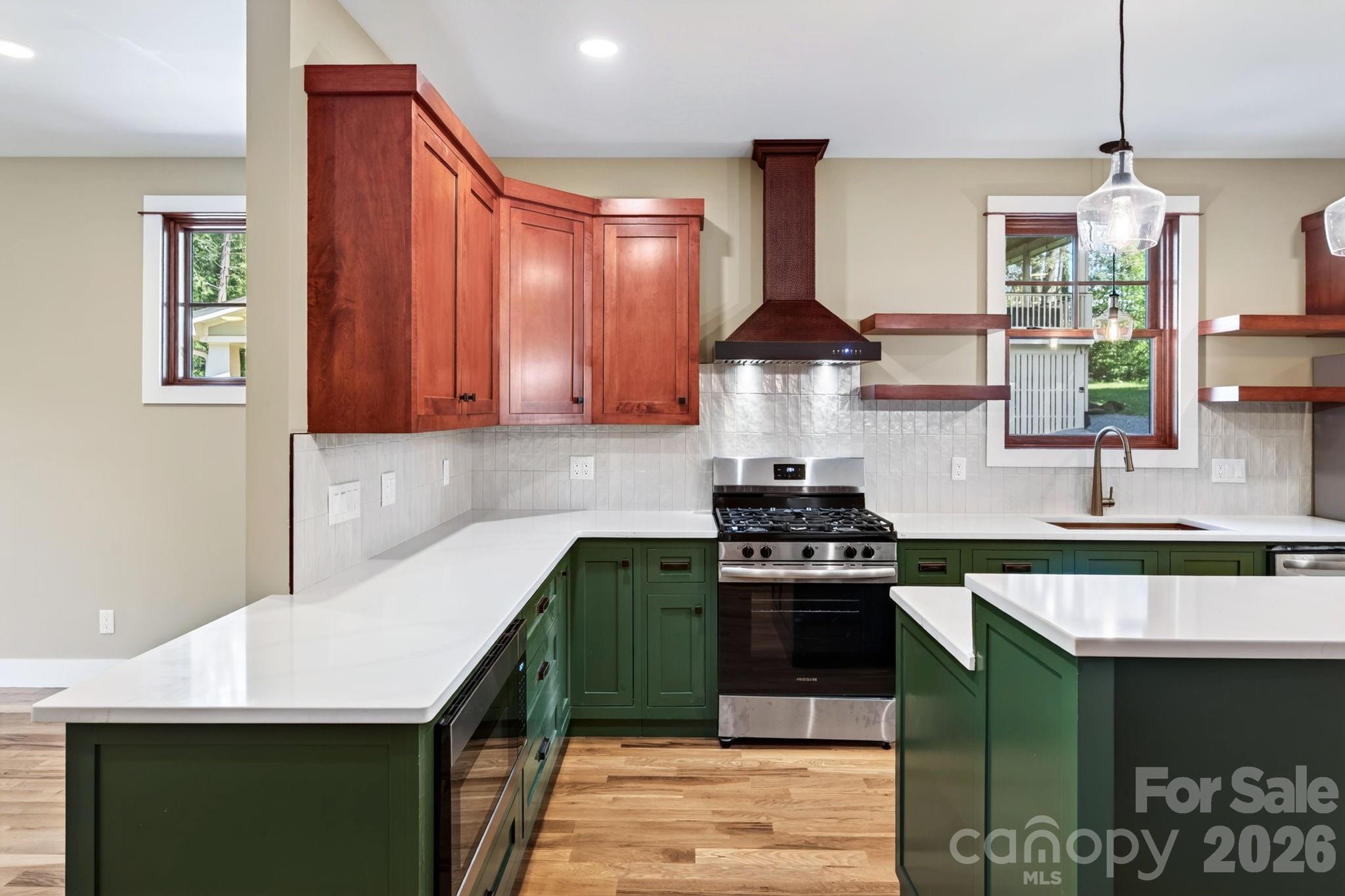 Single Family Residence at 26 Grindstaff Drive, Asheville, photo 6 of 35