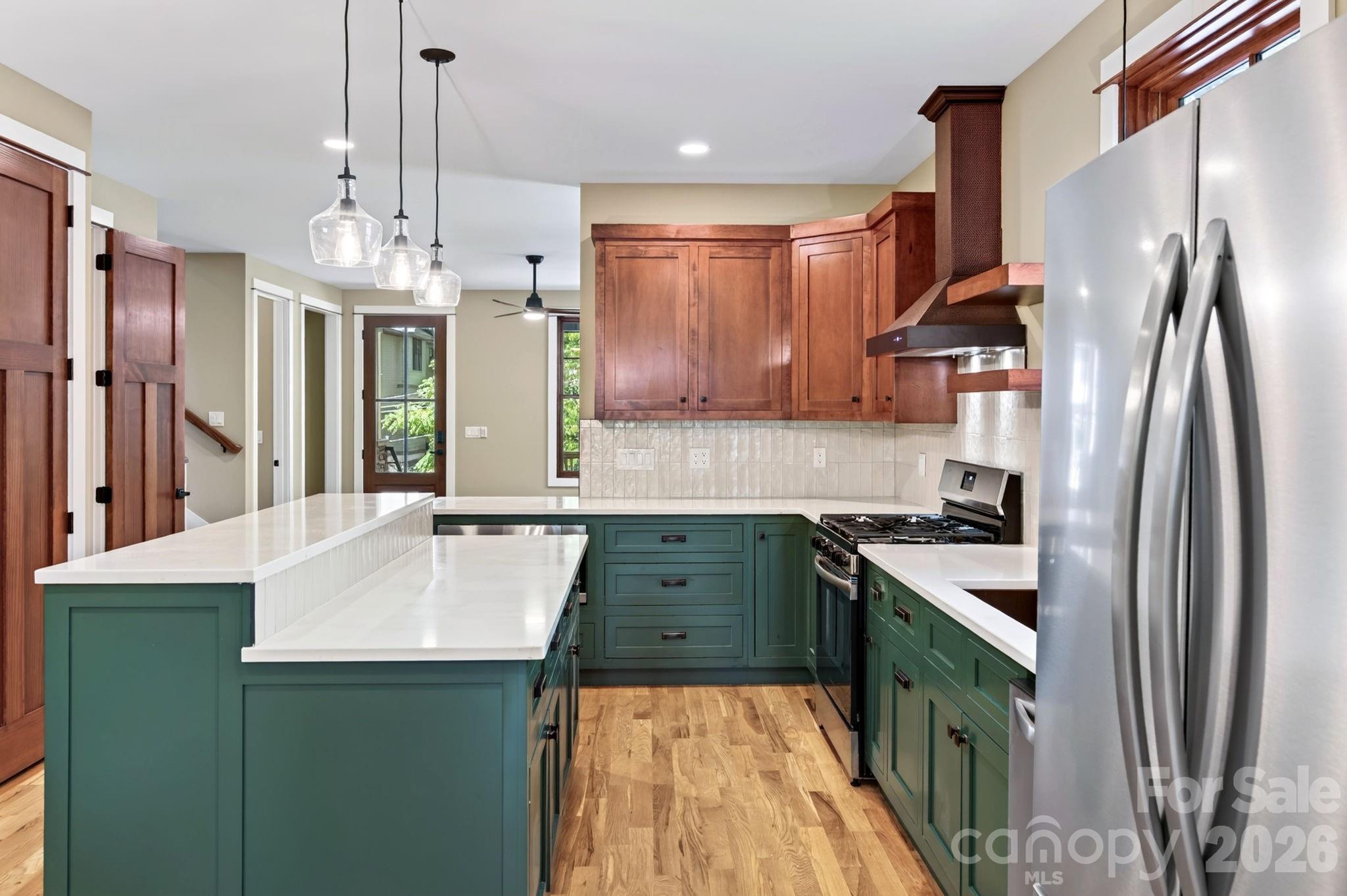 Single Family Residence at 26 Grindstaff Drive, Asheville, photo 7 of 35