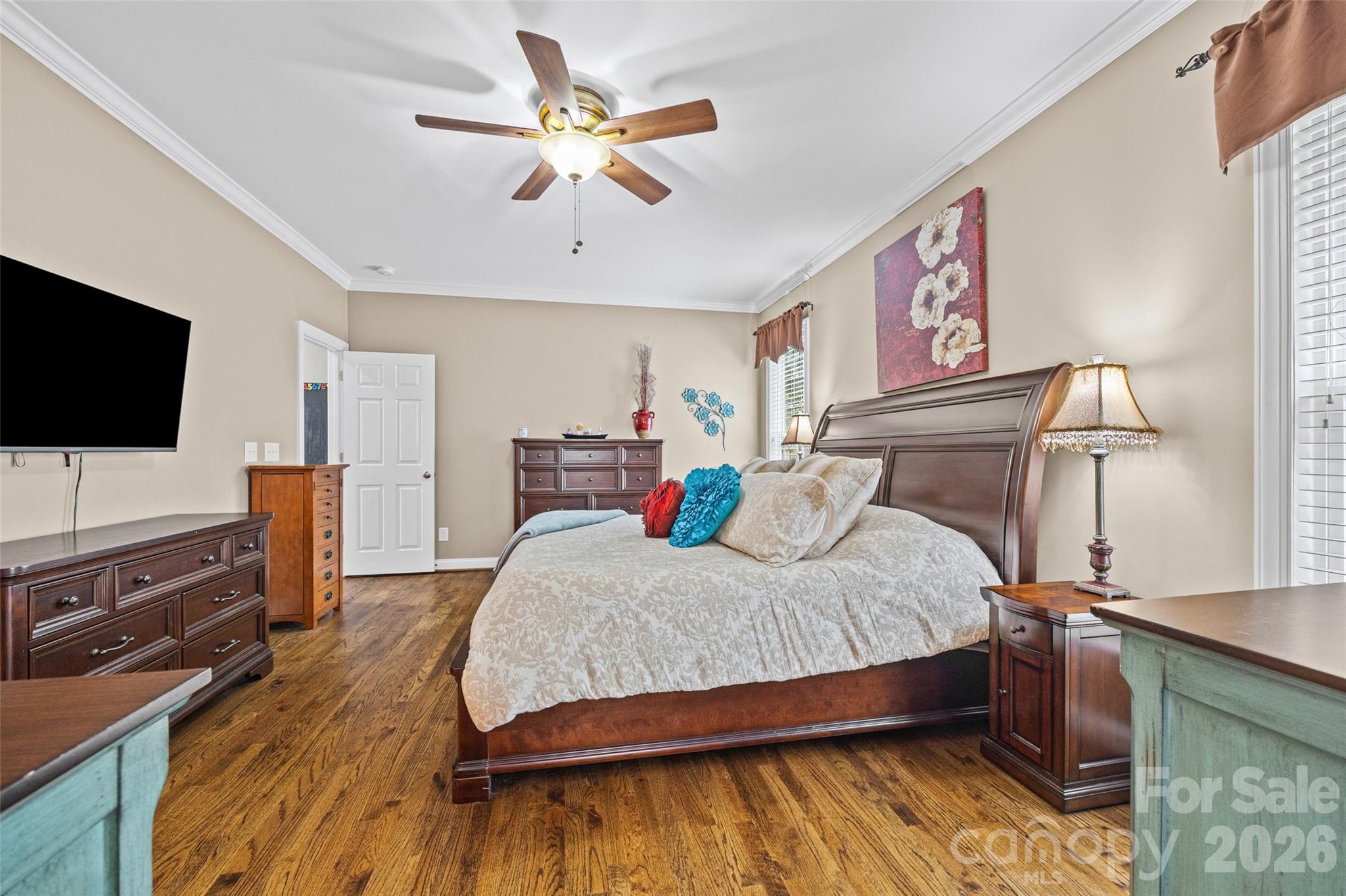 Single Family Residence at 1063 Hunters Run Drive, Tega Cay, photo 13 of 41