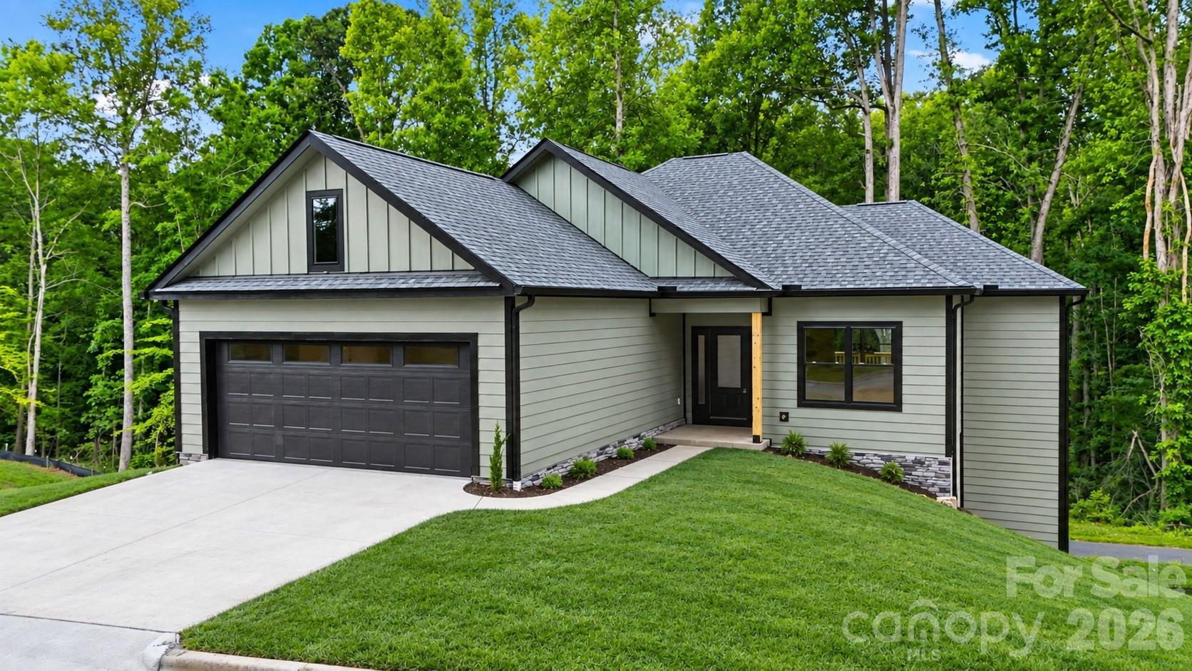 414 Scarlett Oak Court NE