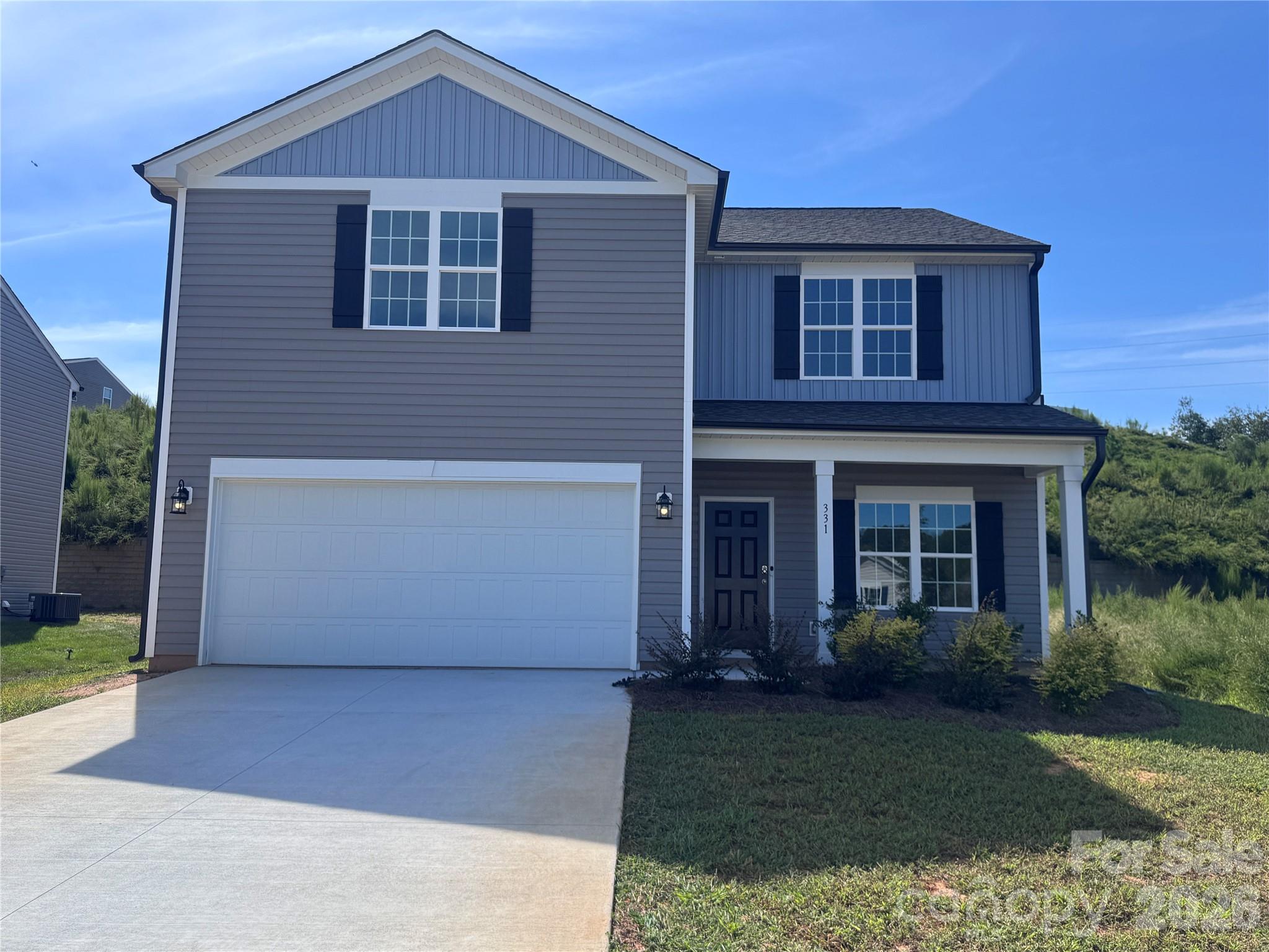 Single Family Residence at 331 Waylon Court, Lexington, photo 2 of 12