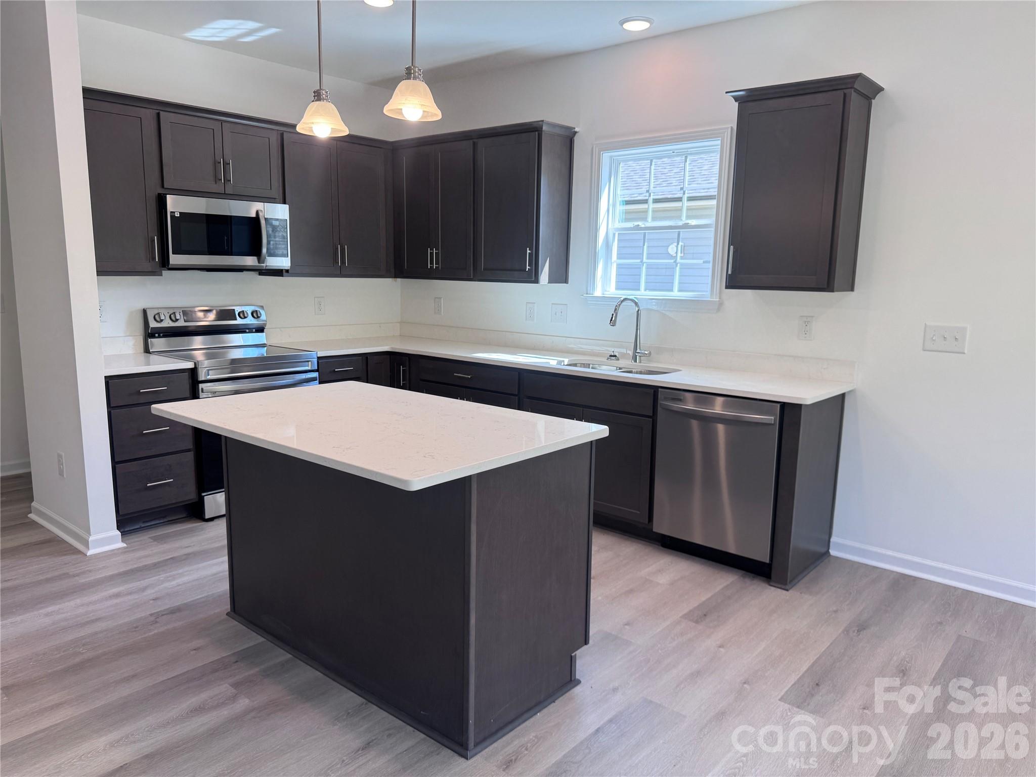 Single Family Residence at 263 Waylon Court, Lexington, photo 3 of 18