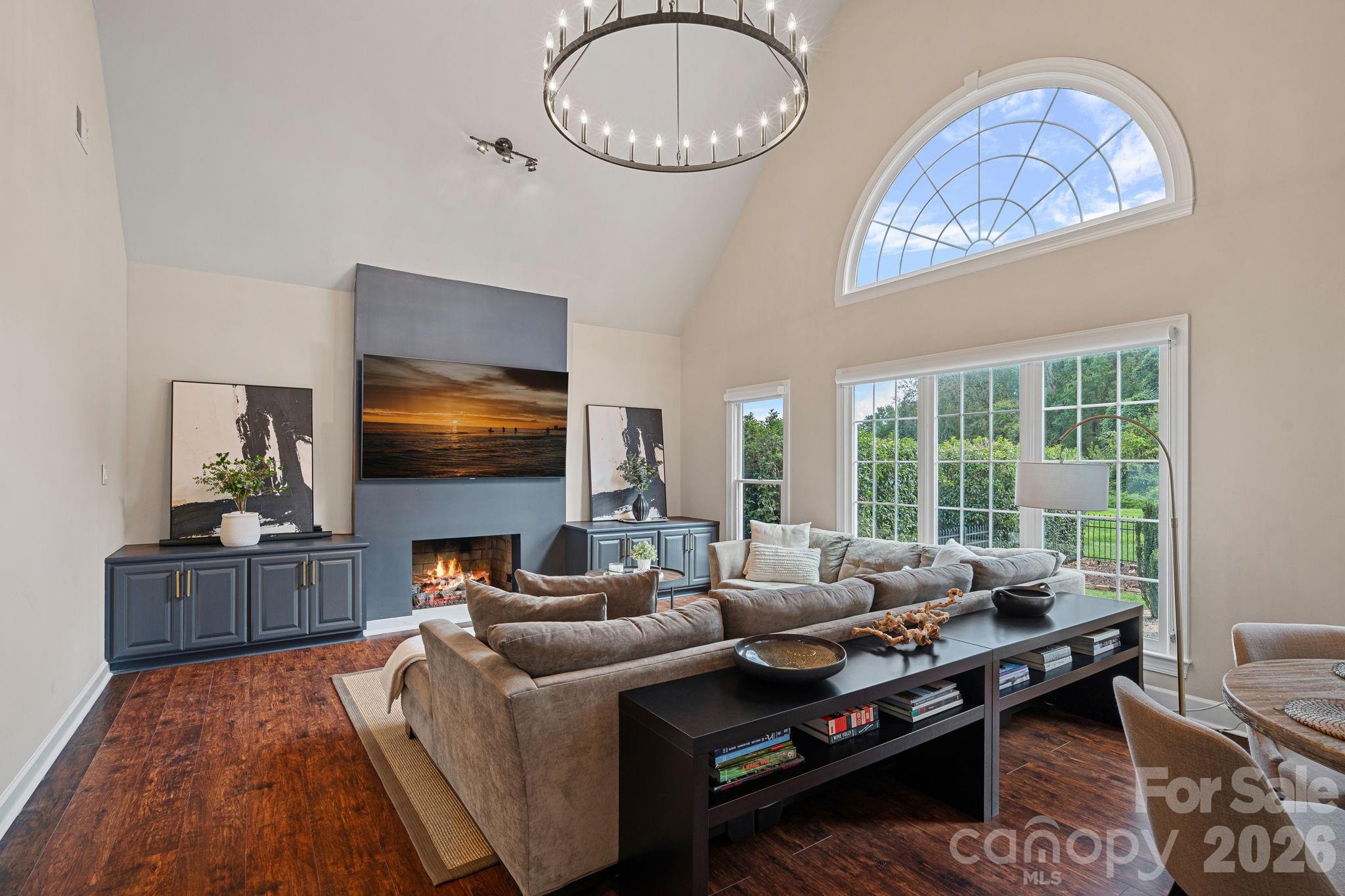 Single Family Residence at 18806 Boundary Oaks Court, Davidson, photo 10 of 48