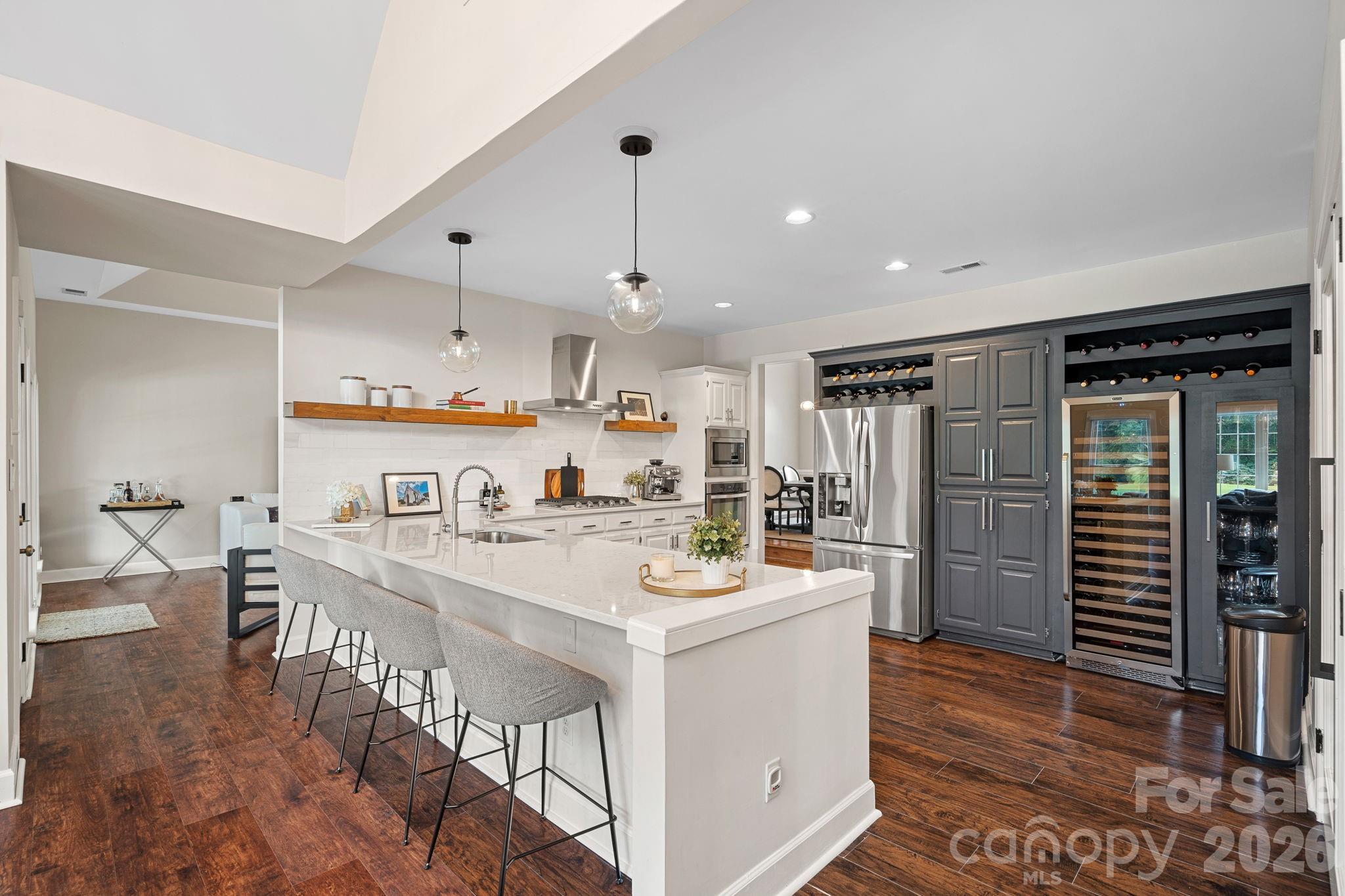 Single Family Residence at 18806 Boundary Oaks Court, Davidson, photo 13 of 48