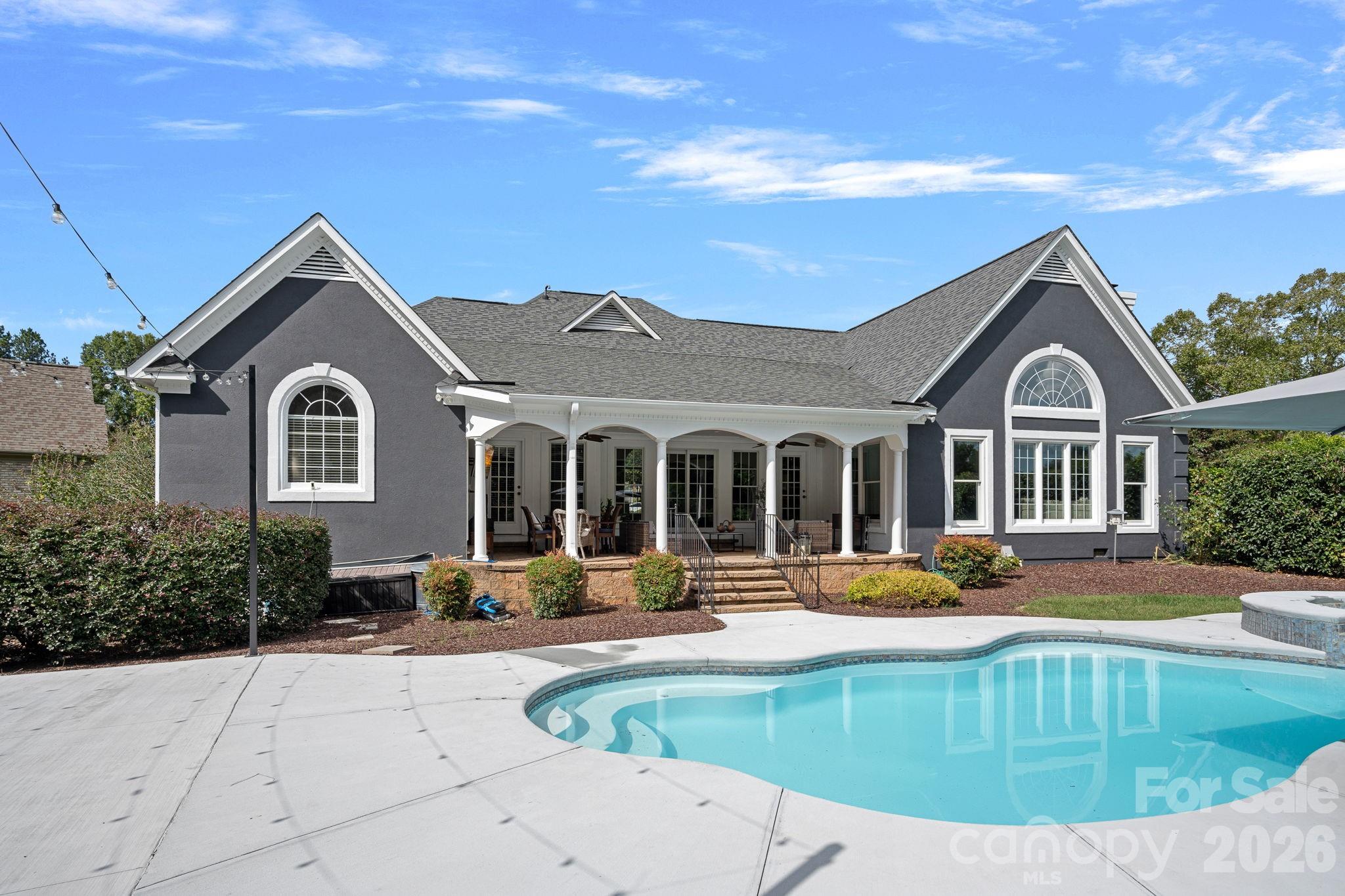 Single Family Residence at 18806 Boundary Oaks Court, Davidson, photo 34 of 48