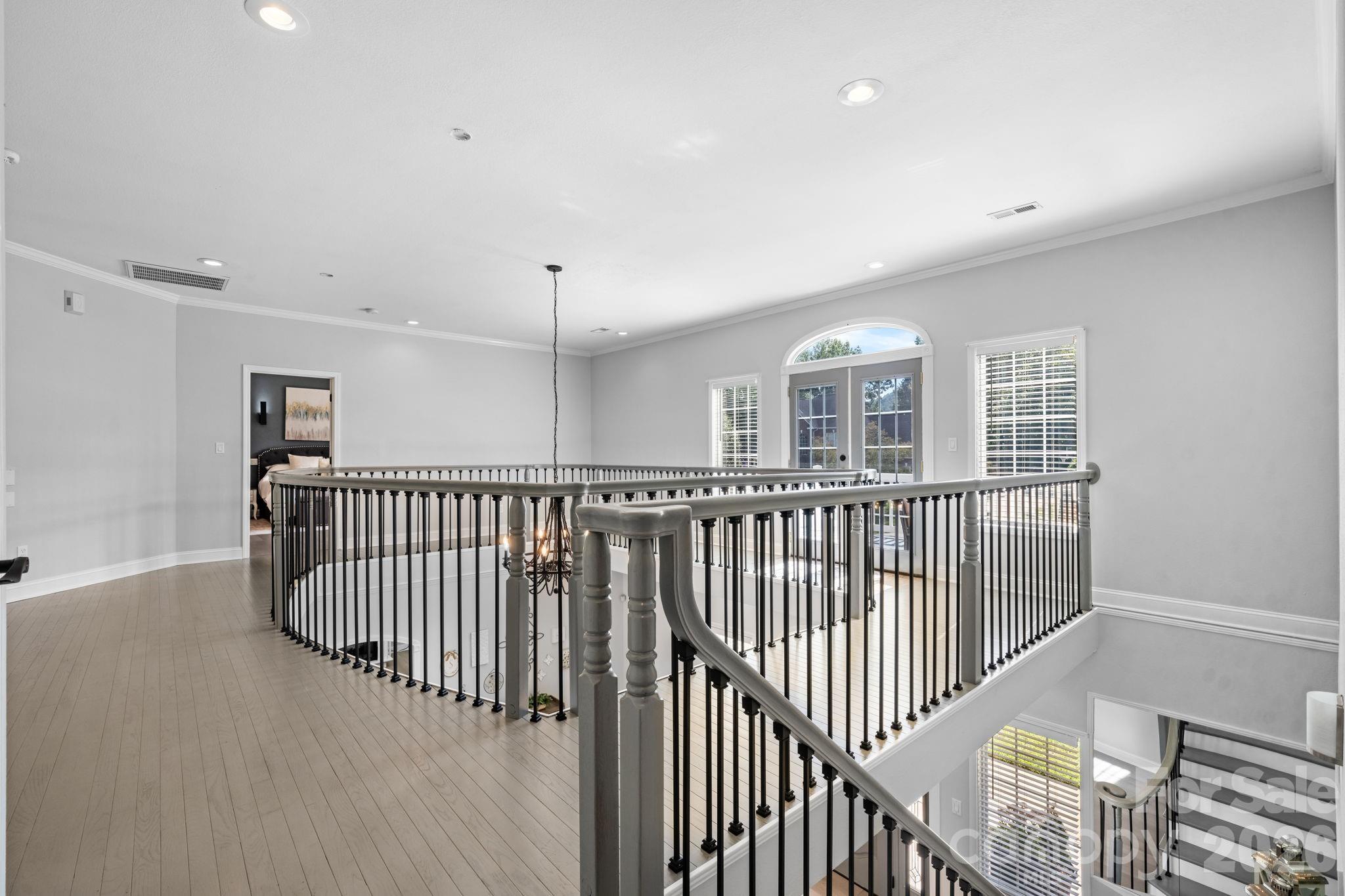 Single Family Residence at 1360 Sweet briar Lane, Hickory, photo 29 of 47