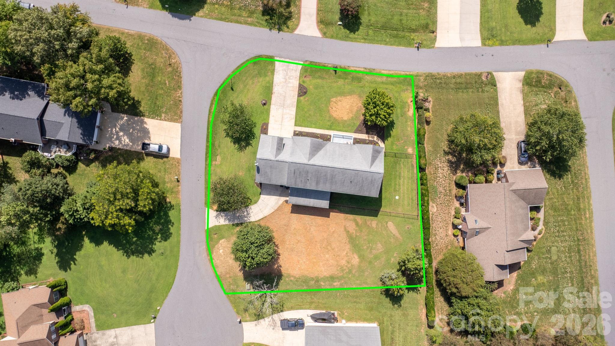 Single Family Residence at 1360 Sweet briar Lane, Hickory, photo 44 of 47
