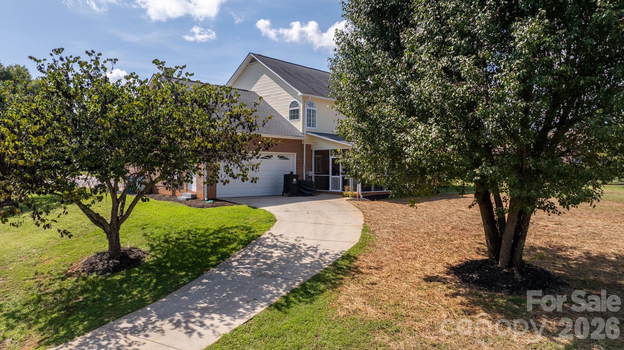 Single Family Residence at 1360 Sweet briar Lane, Hickory, photo 45 of 47