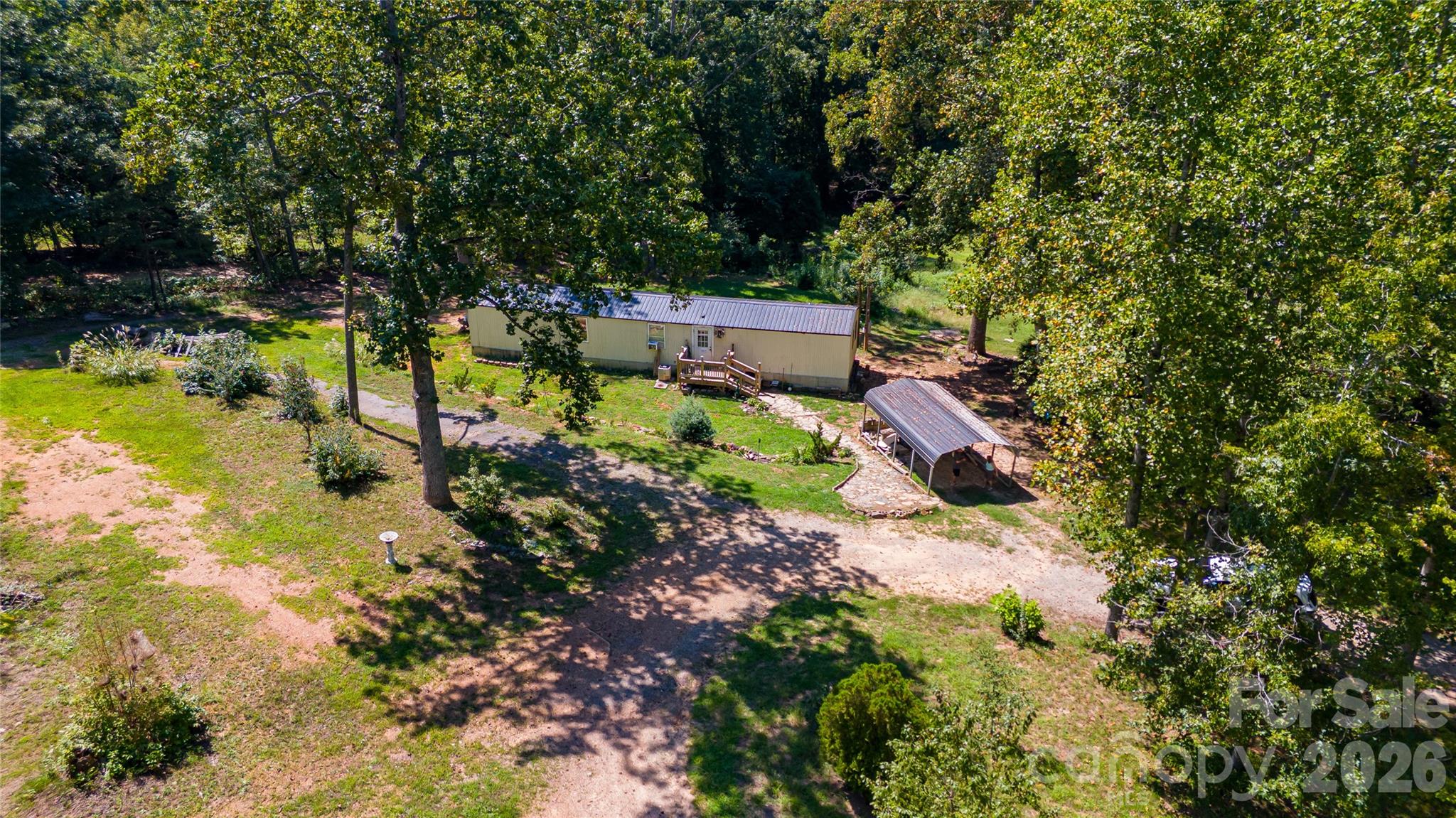 Single Family Residence at 1642 Bradford Mountain Road, Lenoir, photo 4 of 18