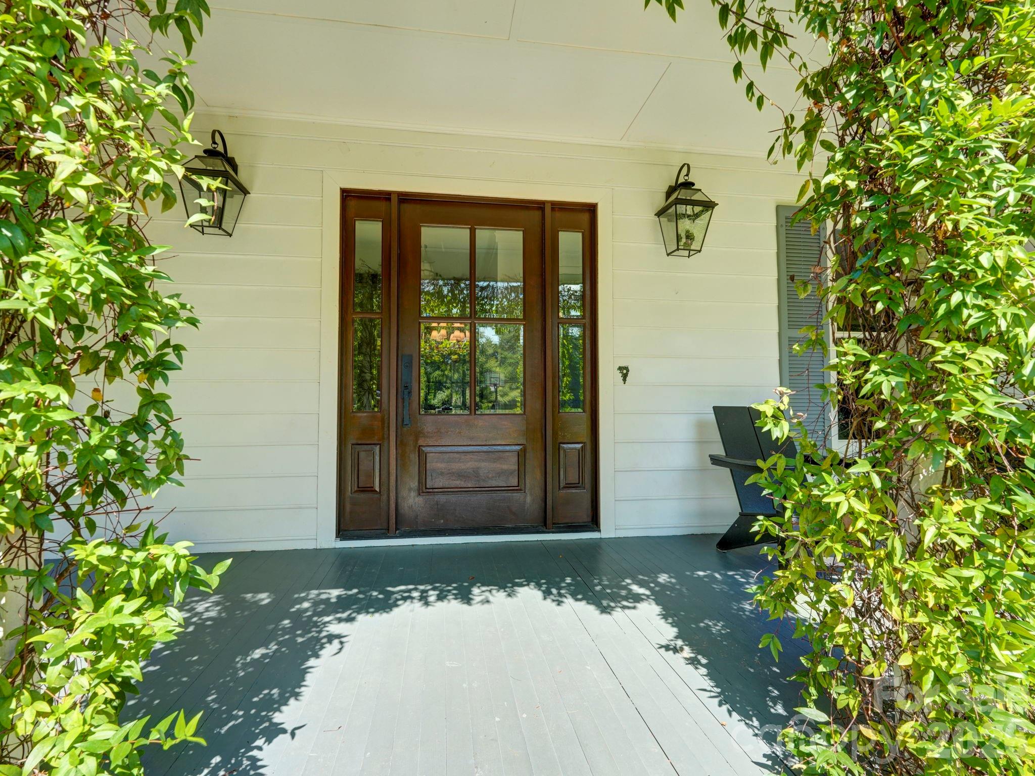 Single Family Residence at 1179 Aspen Way, Concord, photo 4 of 46