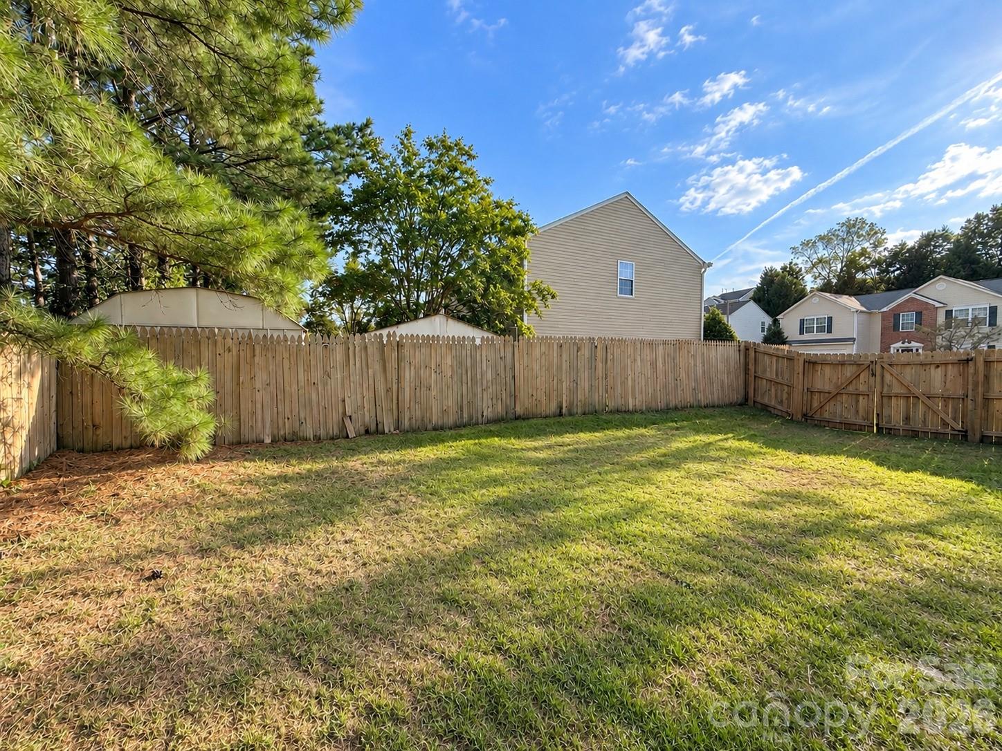 Single Family Residence at 4912 Alenja Lane, Raleigh, photo 37 of 38