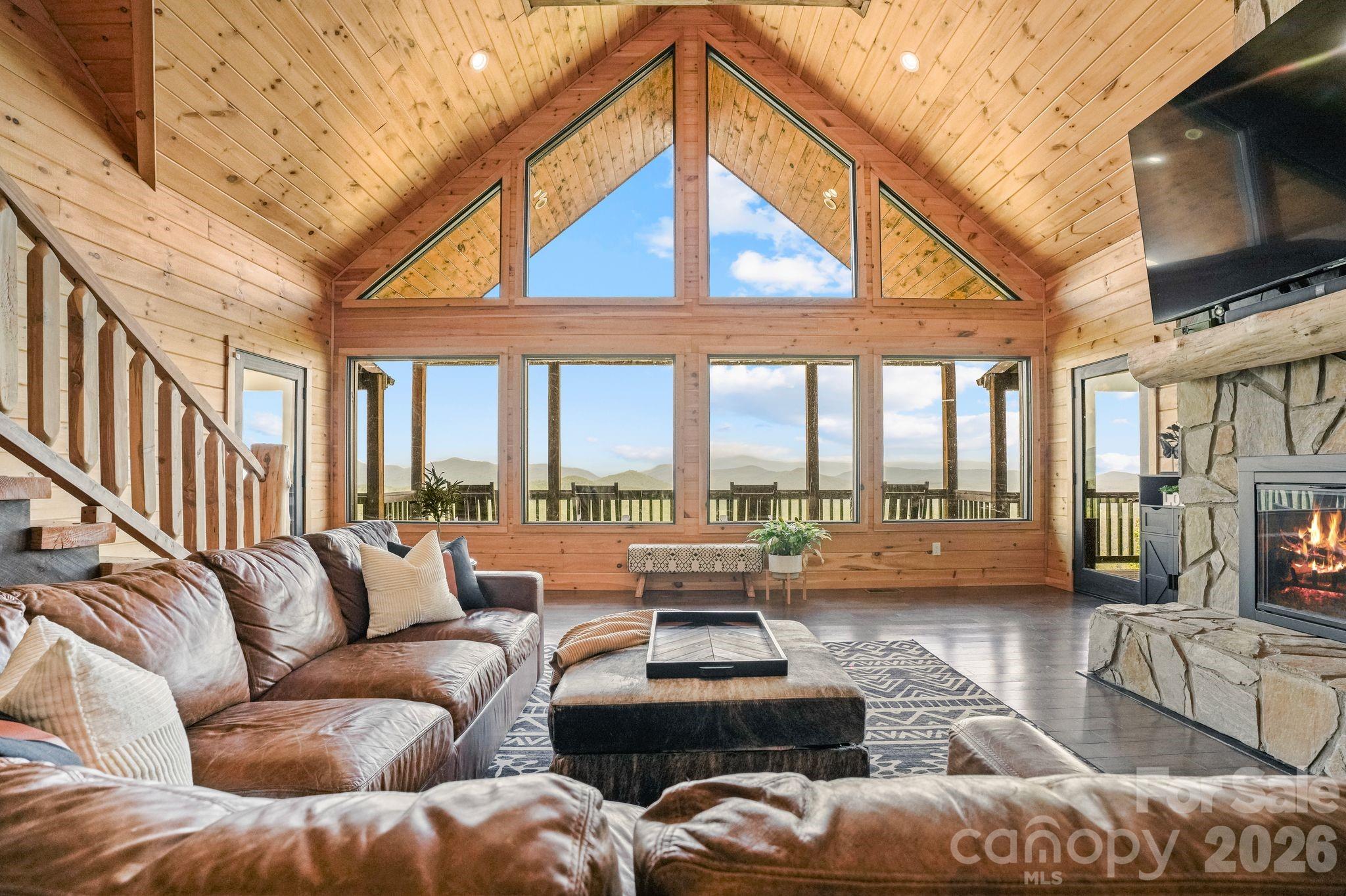 Single Family Residence at 84 Mountain Top Drive, Marion, photo 11 of 48