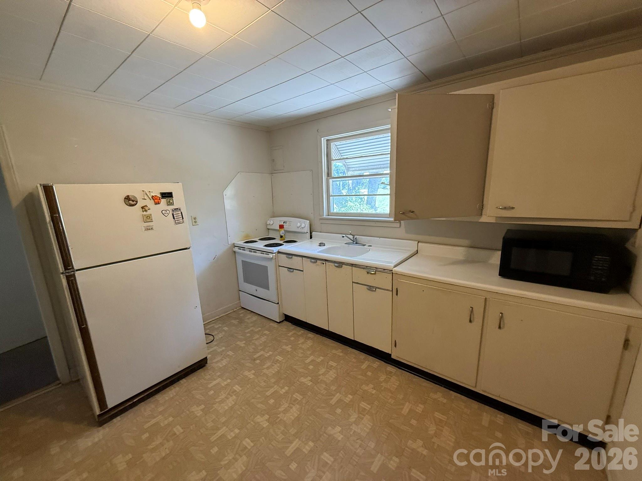 Unit B - 67 Falls Avenue, Granite Falls