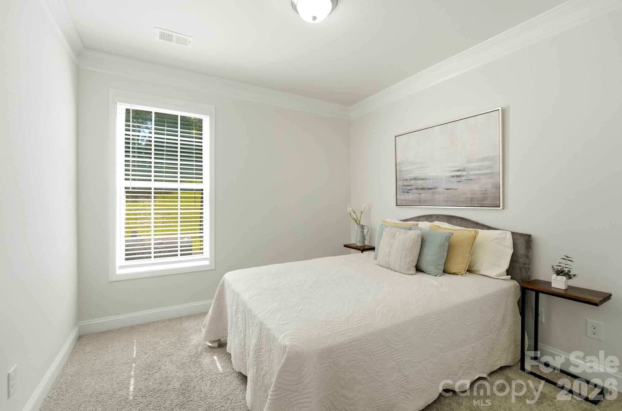 Guest bedroom on main (bedroom 1) - 6013 Redwood Pine Road, Concord