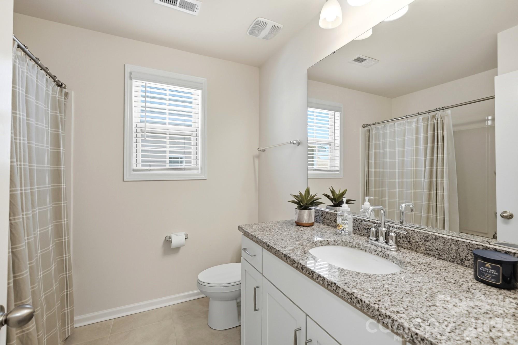 Guest bathroom 2nd floor - 6013 Redwood Pine Road, Concord
