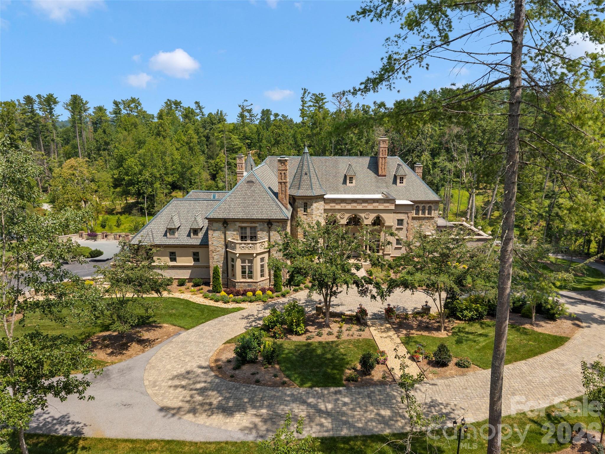 Single Family Residence at 9 Brooklawn Chase None, Asheville, photo 3 of 48