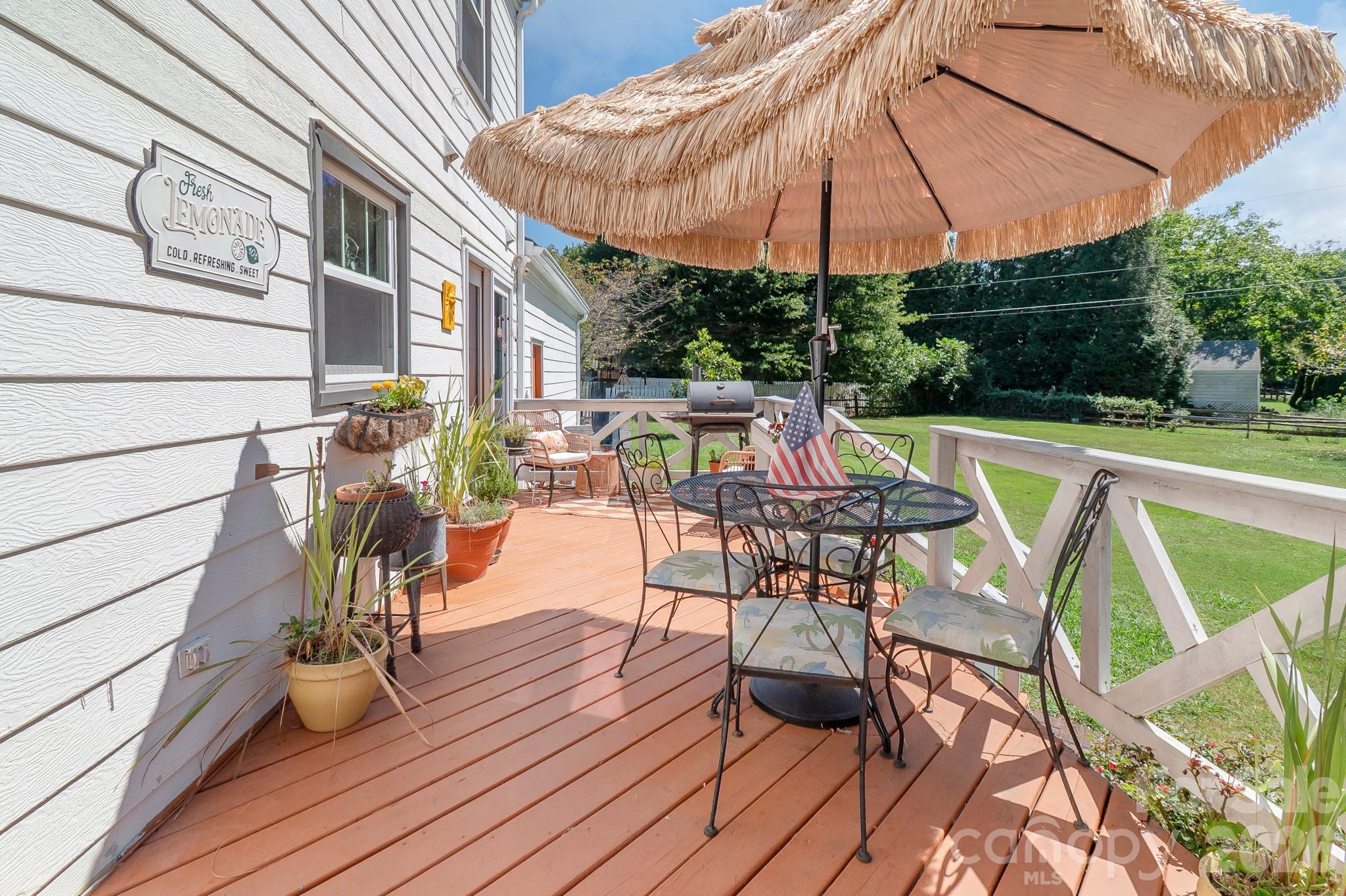 Another view of the deck - 13136 Blacksmith Court, Matthews