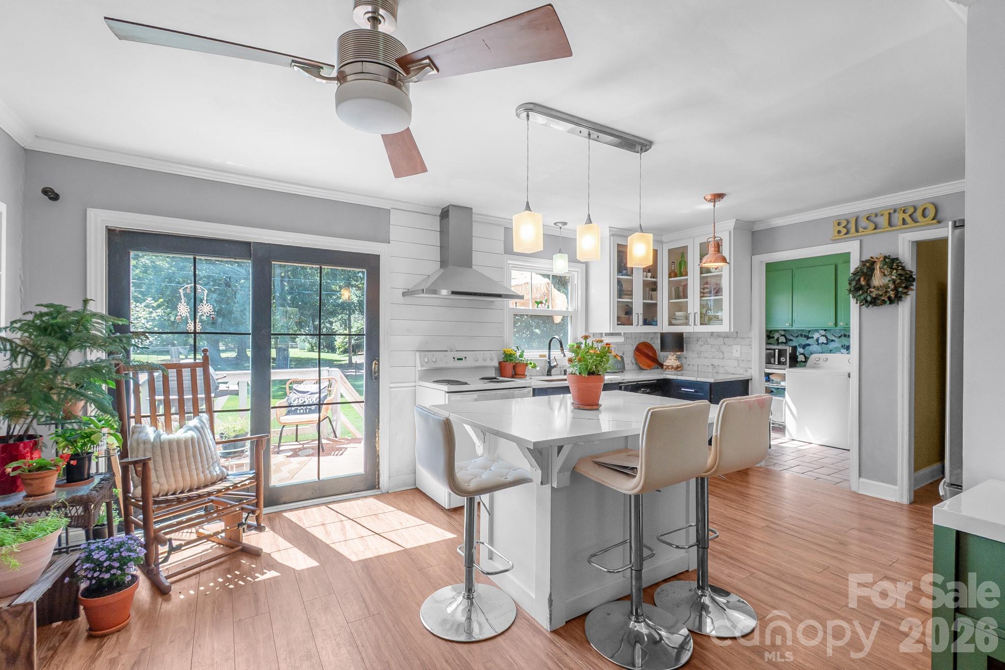 Sliding glass doors - 13136 Blacksmith Court, Matthews