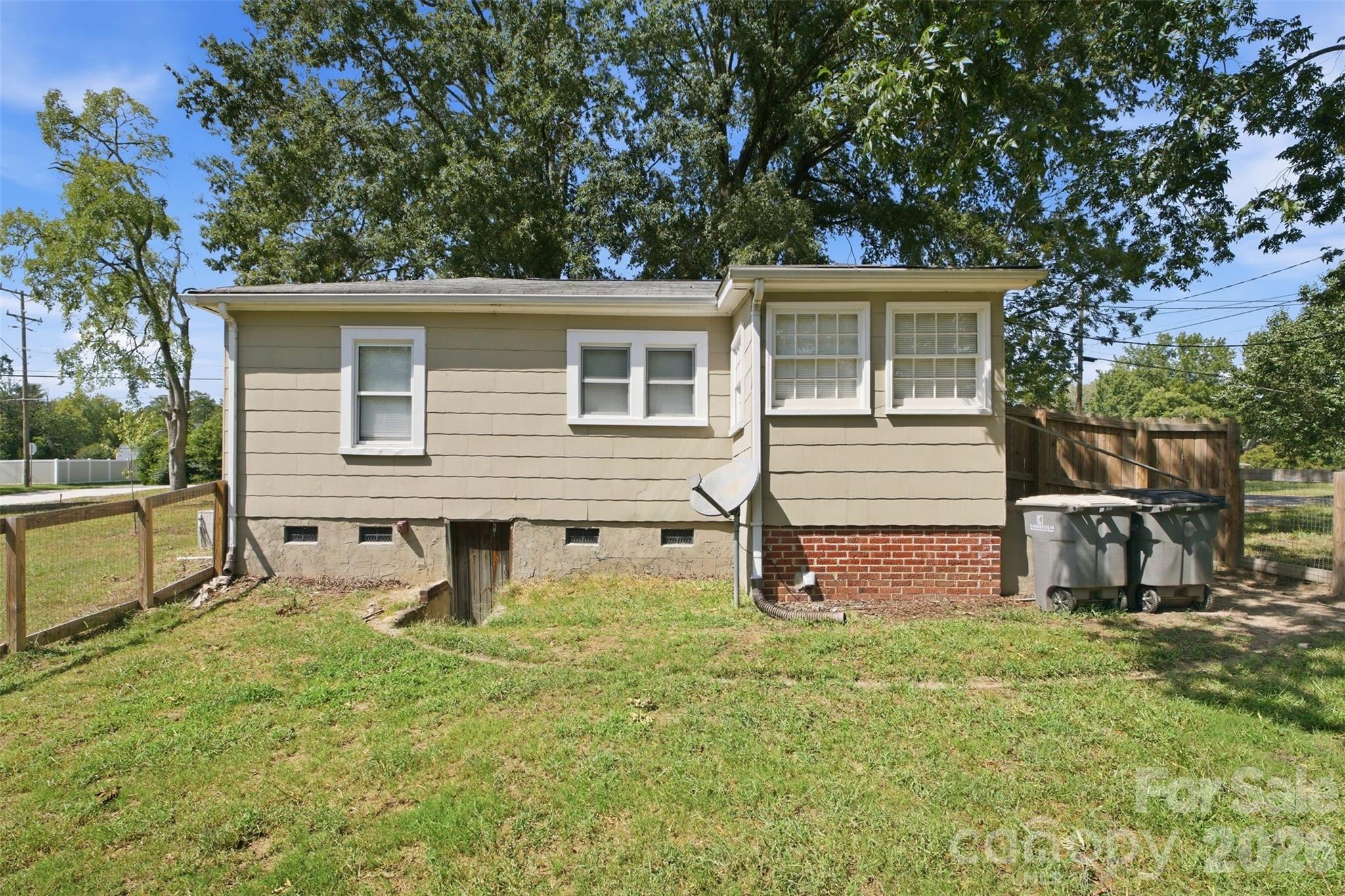 Single Family Residence at 665 Fisher Street, Concord, photo 20 of 20