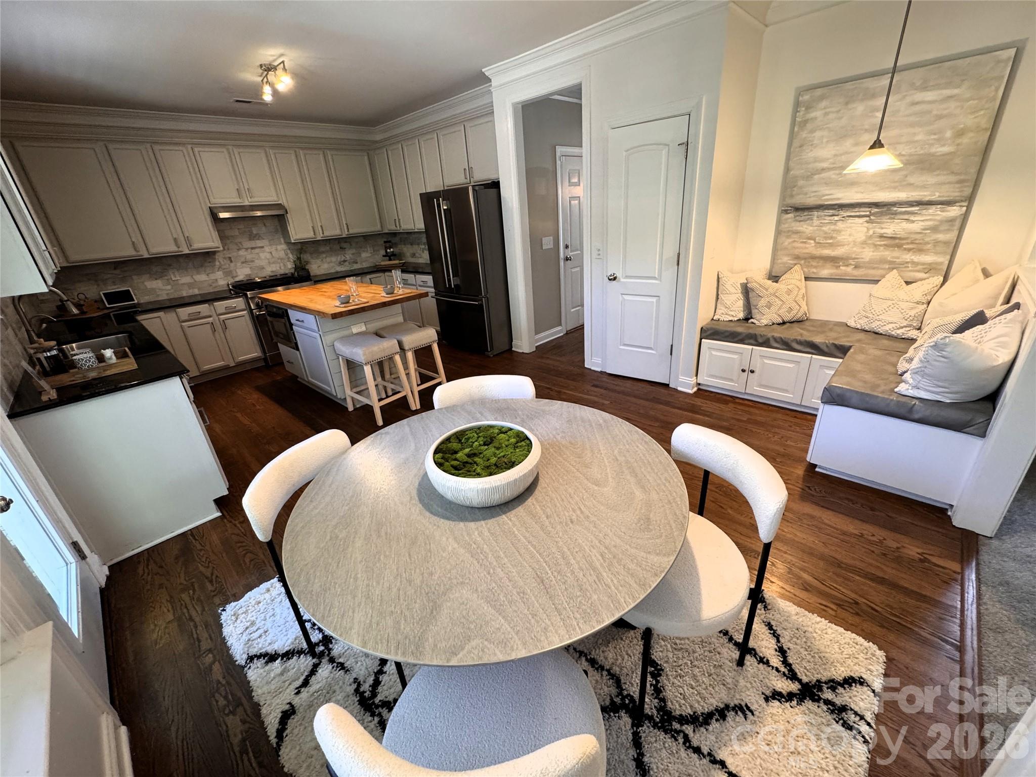 Single Family Residence at 3301 Carlisle Court, Fort Mill, photo 10 of 33