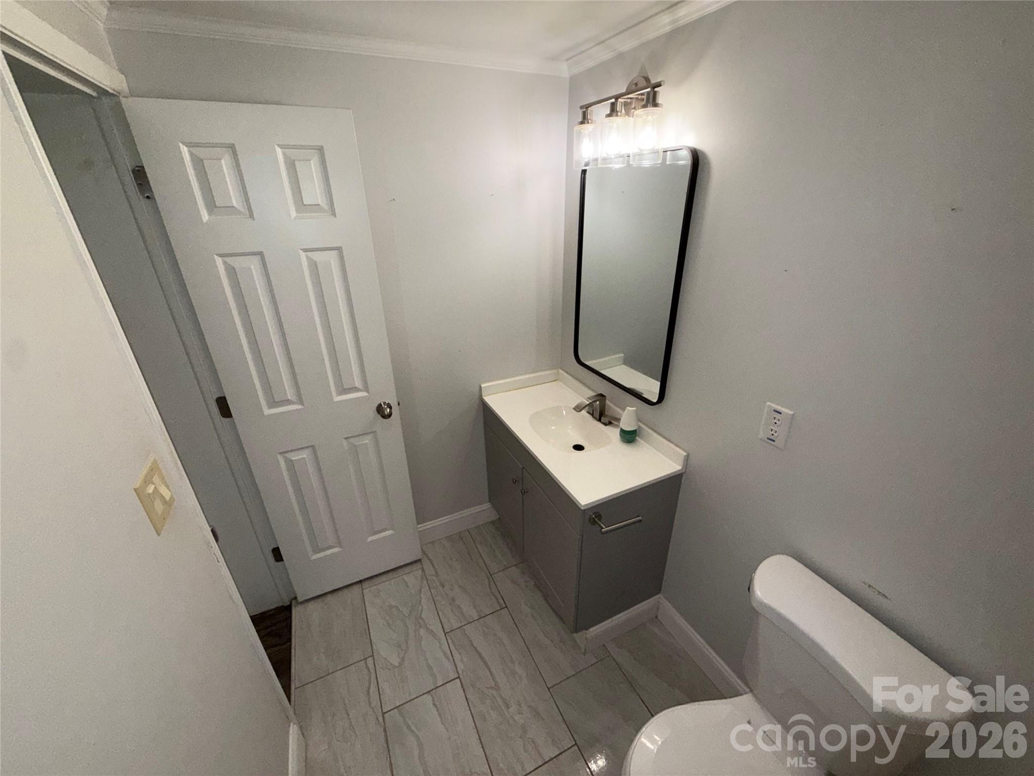 Single Family Residence at 153 Loomis Street, Chester, photo 10 of 18