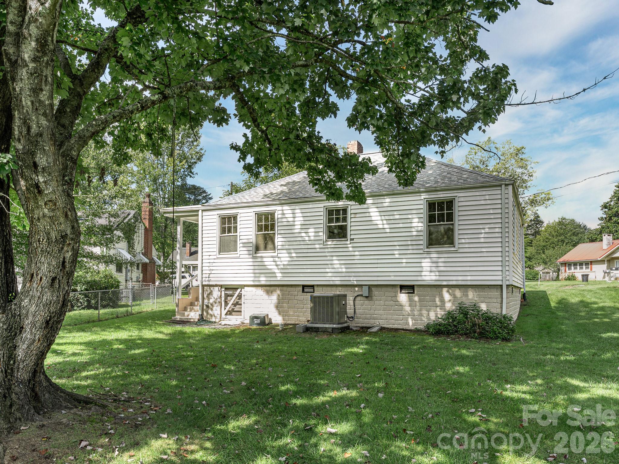 Single Family Residence at 106 Green Acres Avenue, Brevard, photo 29 of 34