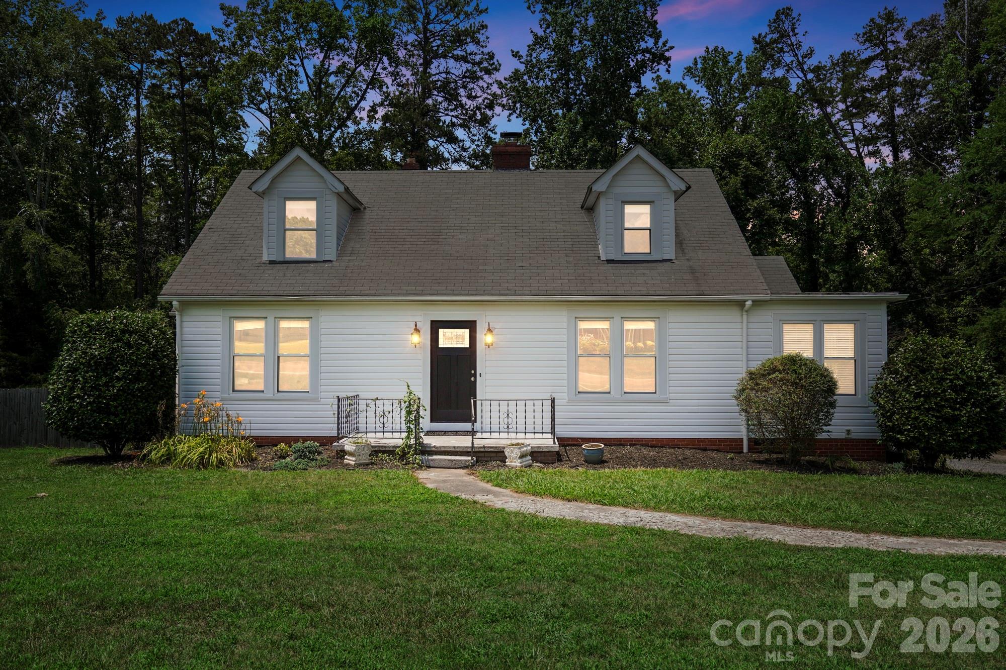 Single Family Residence at 12050 Old Concord Road, Rockwell, photo 2 of 43