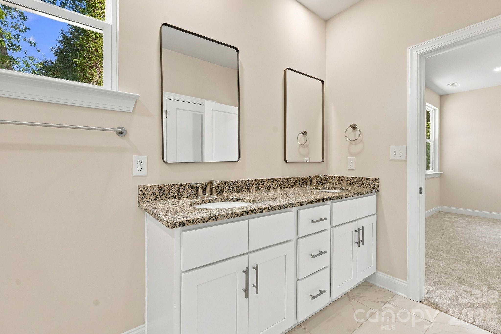 Single Family Residence at 413 Dogwood Lane, Statesville, photo 24 of 44