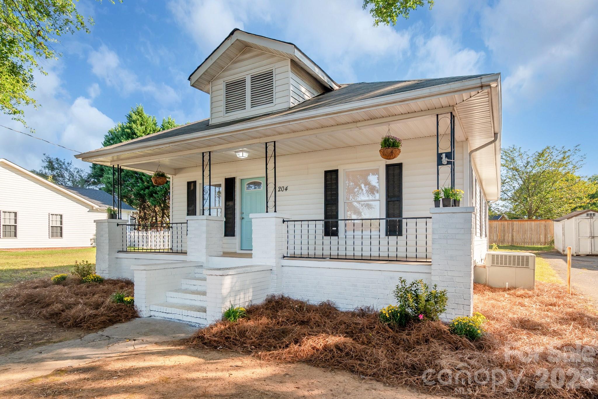 204 Pleasant Street