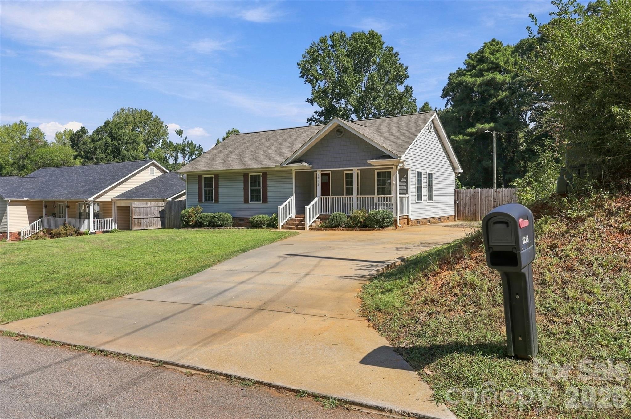 Single Family Residence at 1218 Calhoun Street, Rock Hill, photo 27 of 46