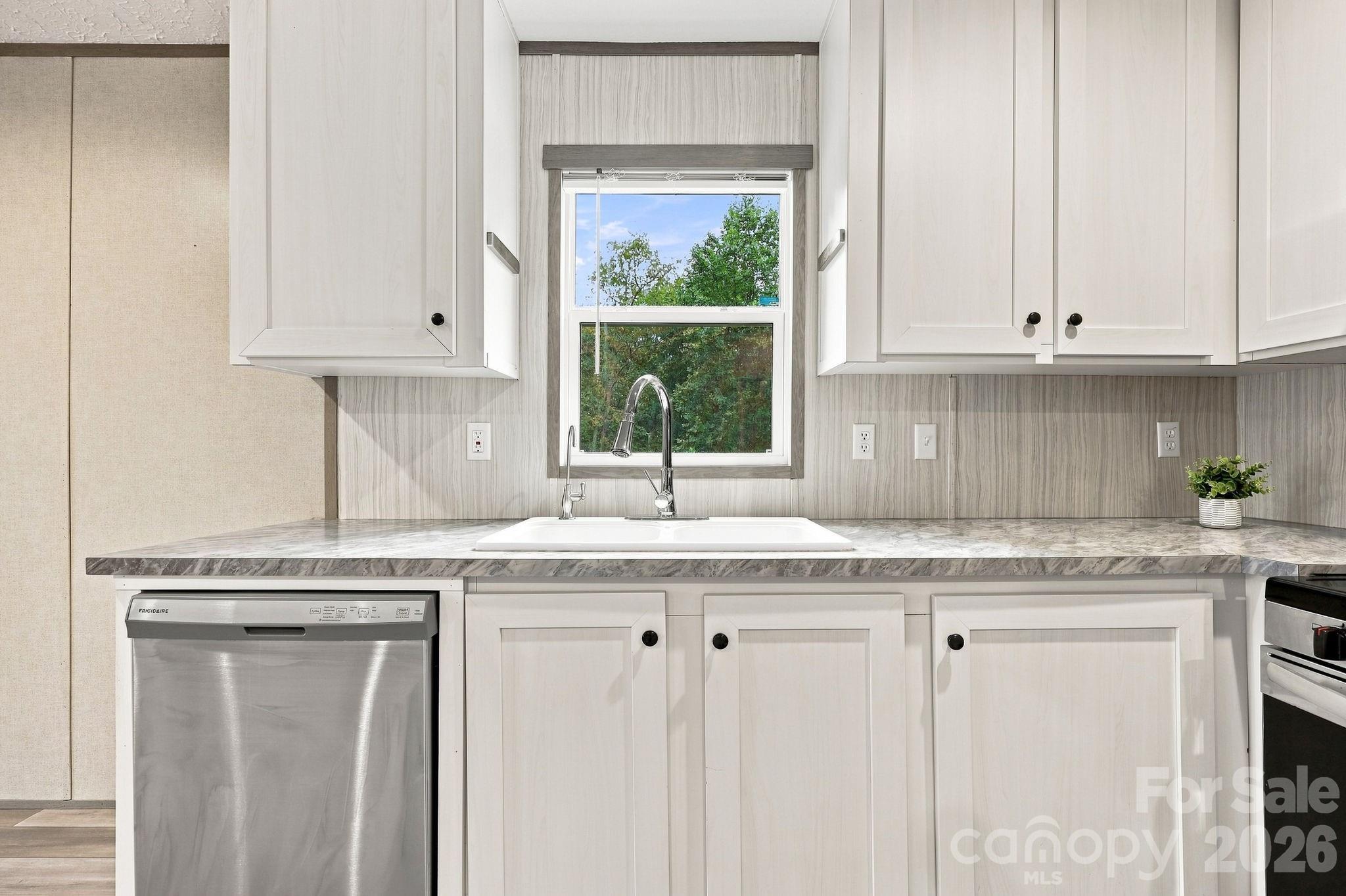 Primary Kitchen - 146 & 148 Bradshaw Circle, Candler