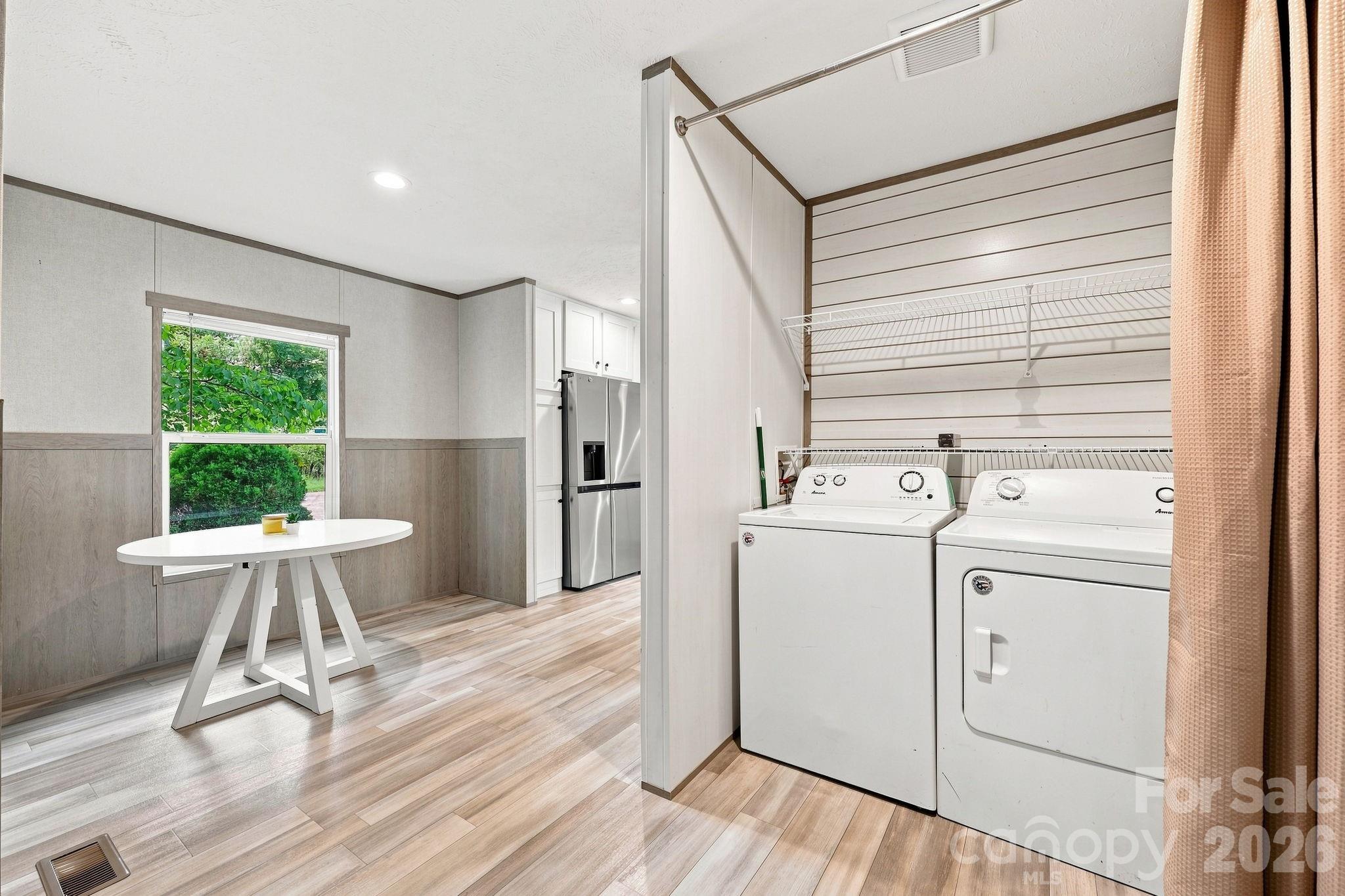Convenient Primary Laundry - 146 & 148 Bradshaw Circle, Candler