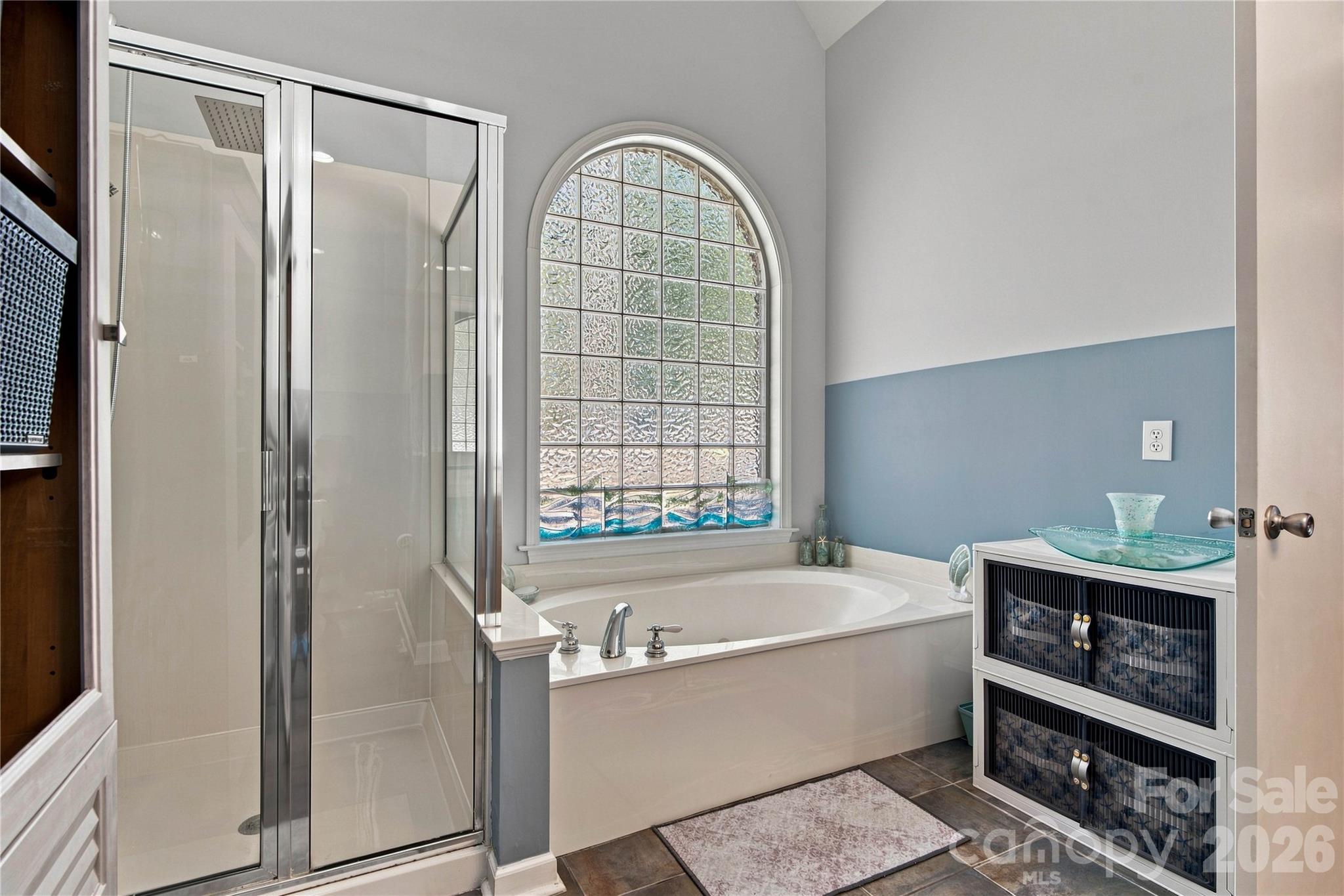Single Family Residence at 7189 Windy Pine Circle, Denver, photo 16 of 33