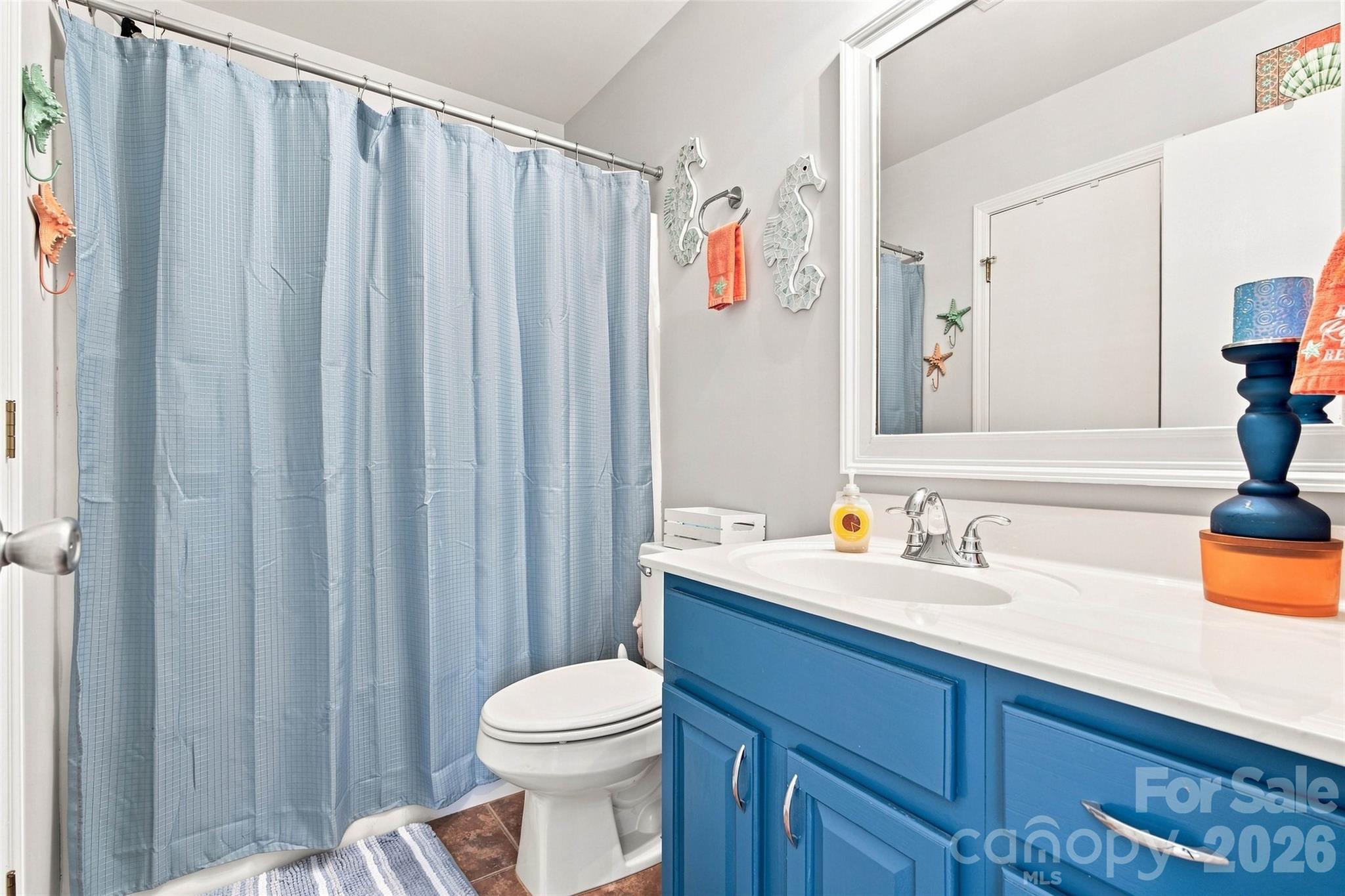 Single Family Residence at 7189 Windy Pine Circle, Denver, photo 17 of 33