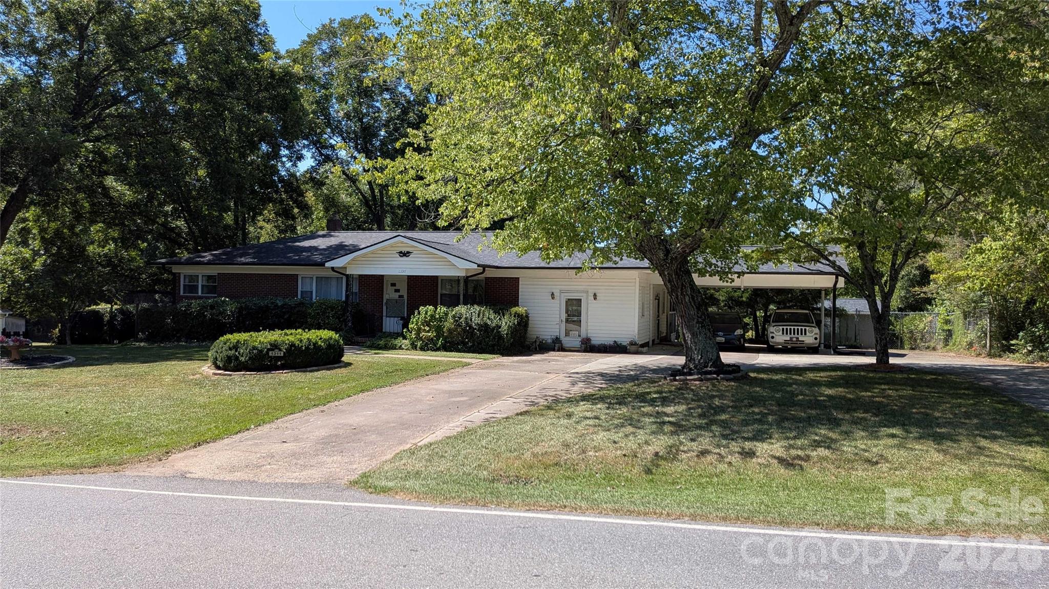 1311 Metcalf Road